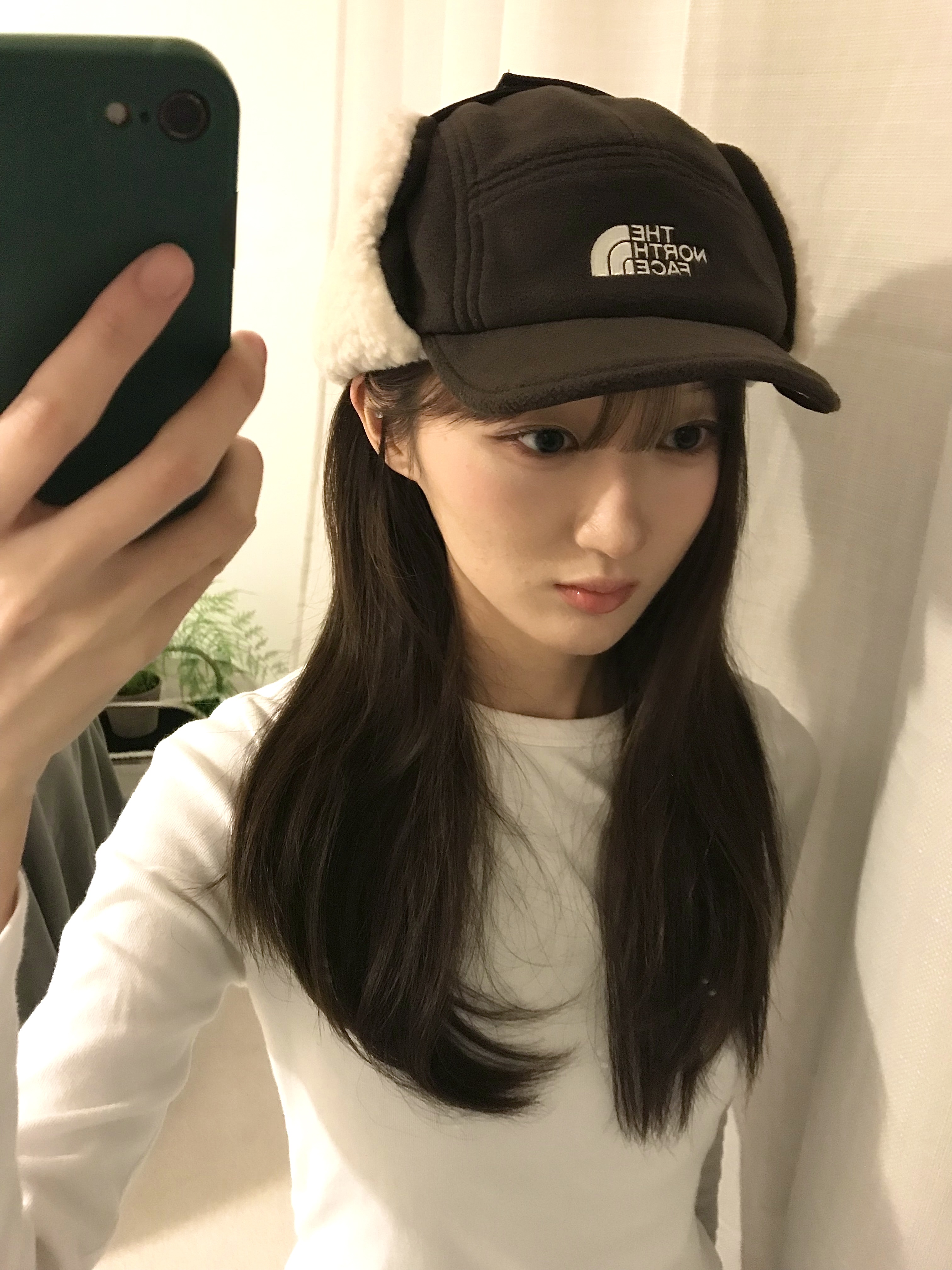 The North Face Fleece Earmuff Cap EX Cocoa Brown 착용 스타일 - 1