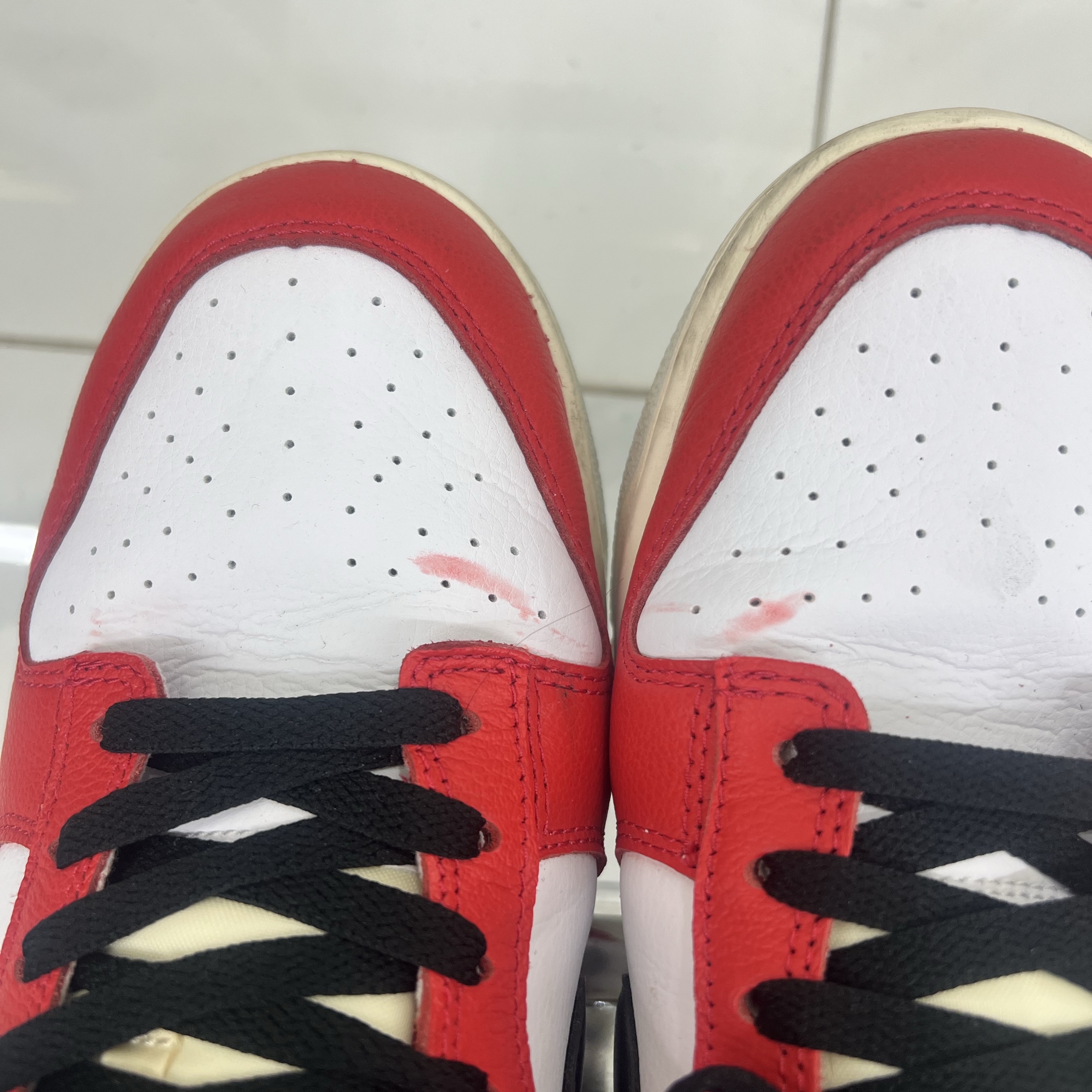 Nike Dunk Low Retro PRM University Red Black 착용 스타일 - 1