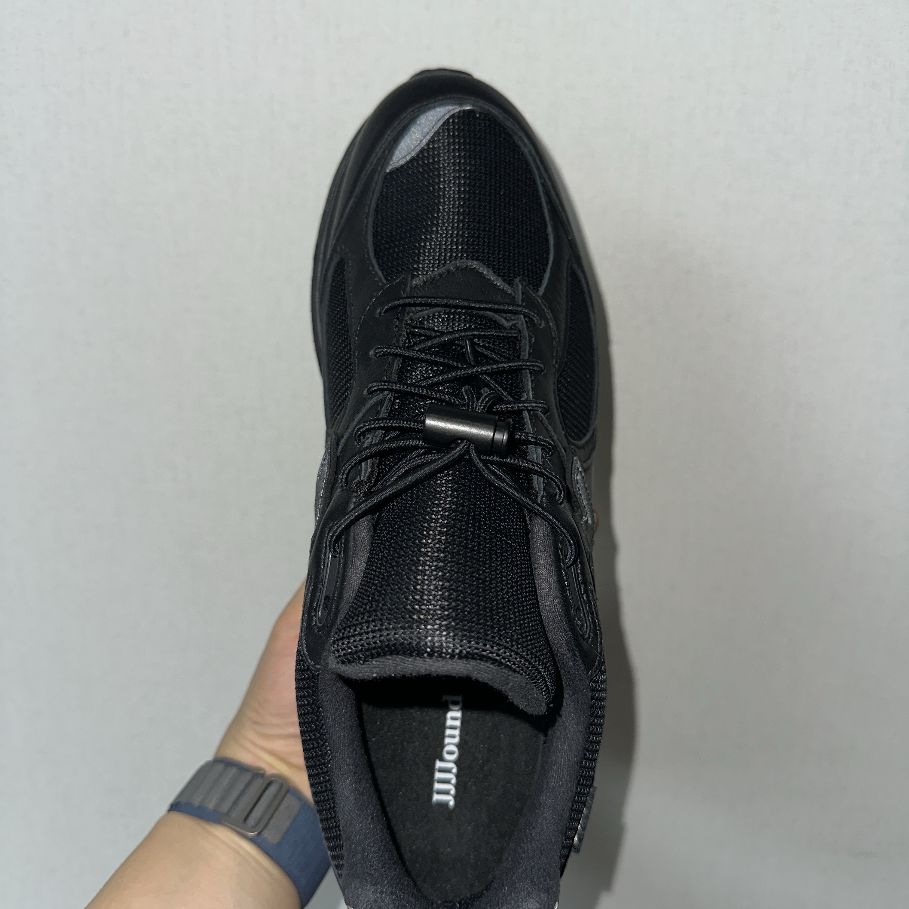 New Balance x JJJJound 2002R Leather Gore-Tex Black Storm 착용 스타일 - 6
