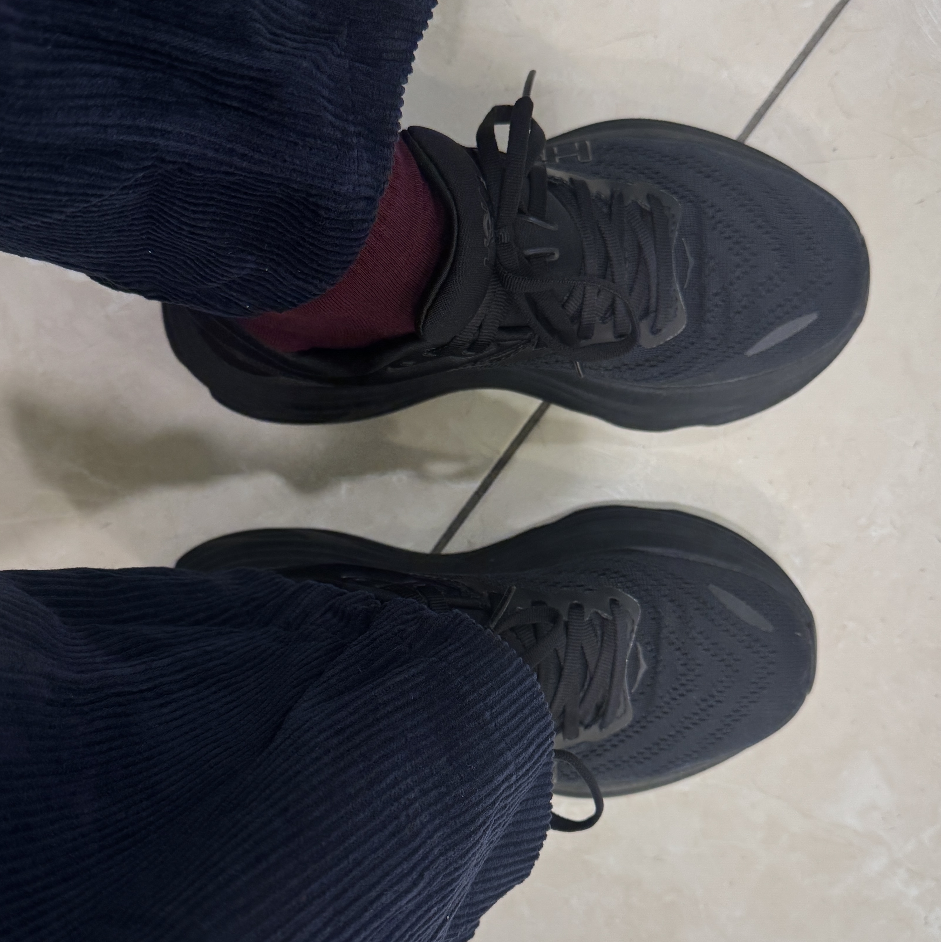 Subu x Coyseio Multi Star Padding Shoes Black, Open Yy Cotton Ball Cap Black 착용 스타일 - 4
