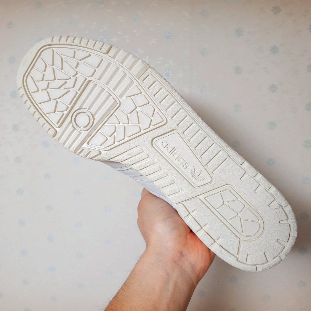 Adidas Rivalry 86 Low Cloud White Off White 착용 스타일 - 5