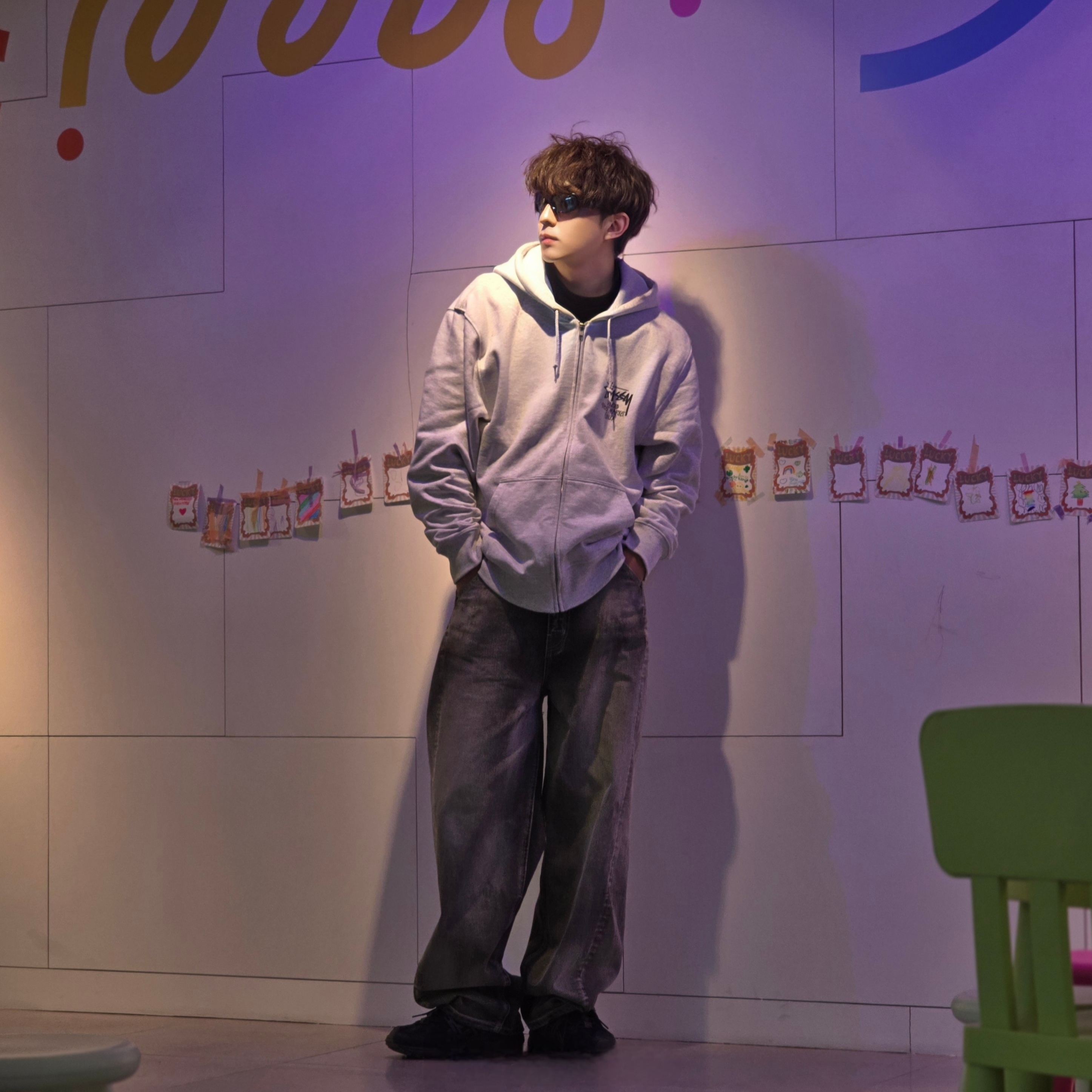 Stussy Stock DSM Ginza Zip Hoodie Ash Heather 2023, Asics Gel-Sonoma 15-50 Black Obsidian Grey 착용 스타일 - 1