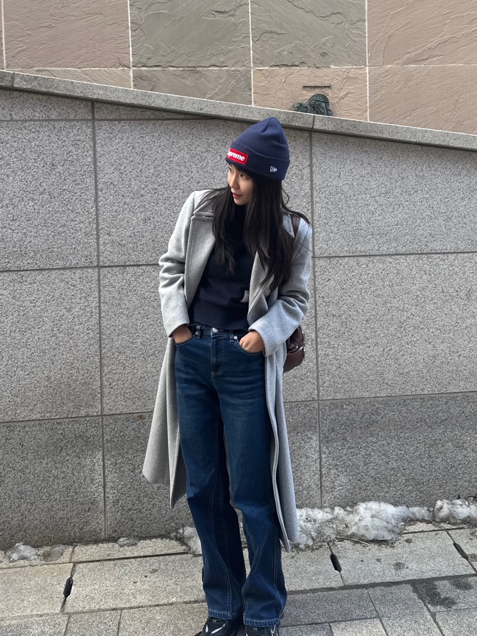 Supreme New Era Box Logo Beanie Navy - 24FW, Anoetic Classic Outpocket Shoulder Bag Brown 착용 스타일 - 2