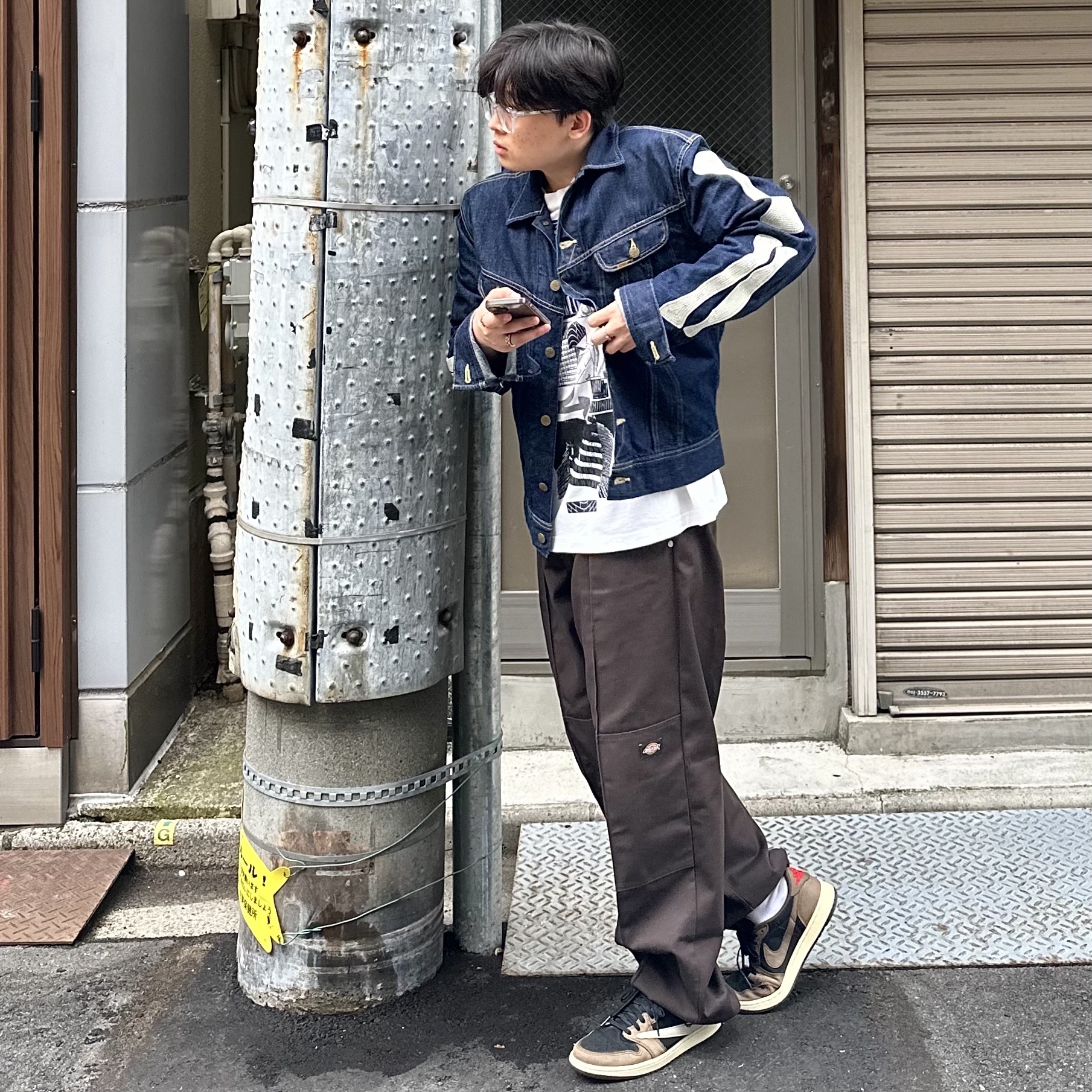 Kapital 11.5 oz. Denim Mexican Tuxedo Westerner Bone Jacket Indigo, Jordan 1 x Travis Scott Retro Low OG SP Mocha 착용 스타일 - 2