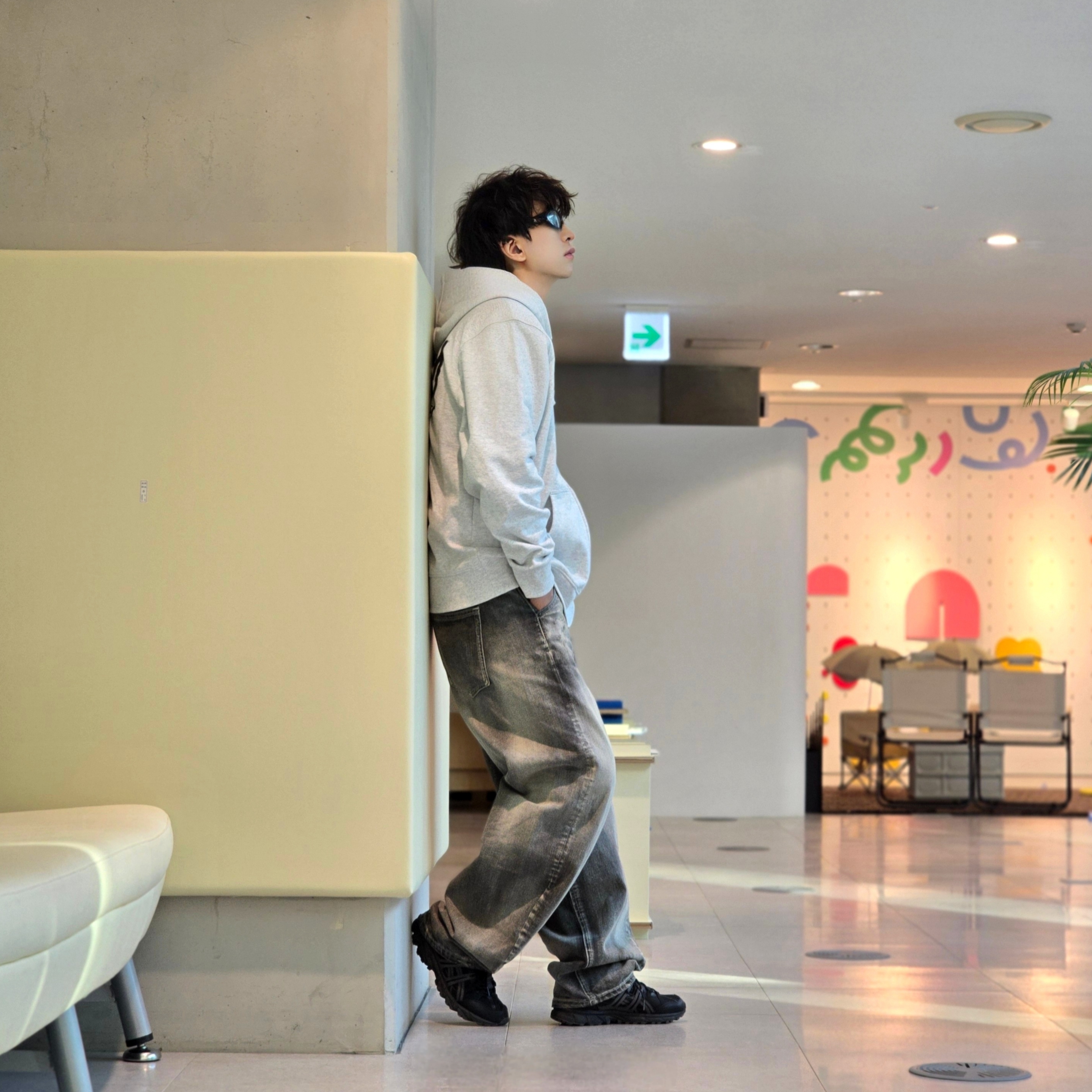 Stussy Stock DSM Ginza Zip Hoodie Ash Heather 2023, Asics Gel-Sonoma 15-50 Black Obsidian Grey 착용 스타일 - 10