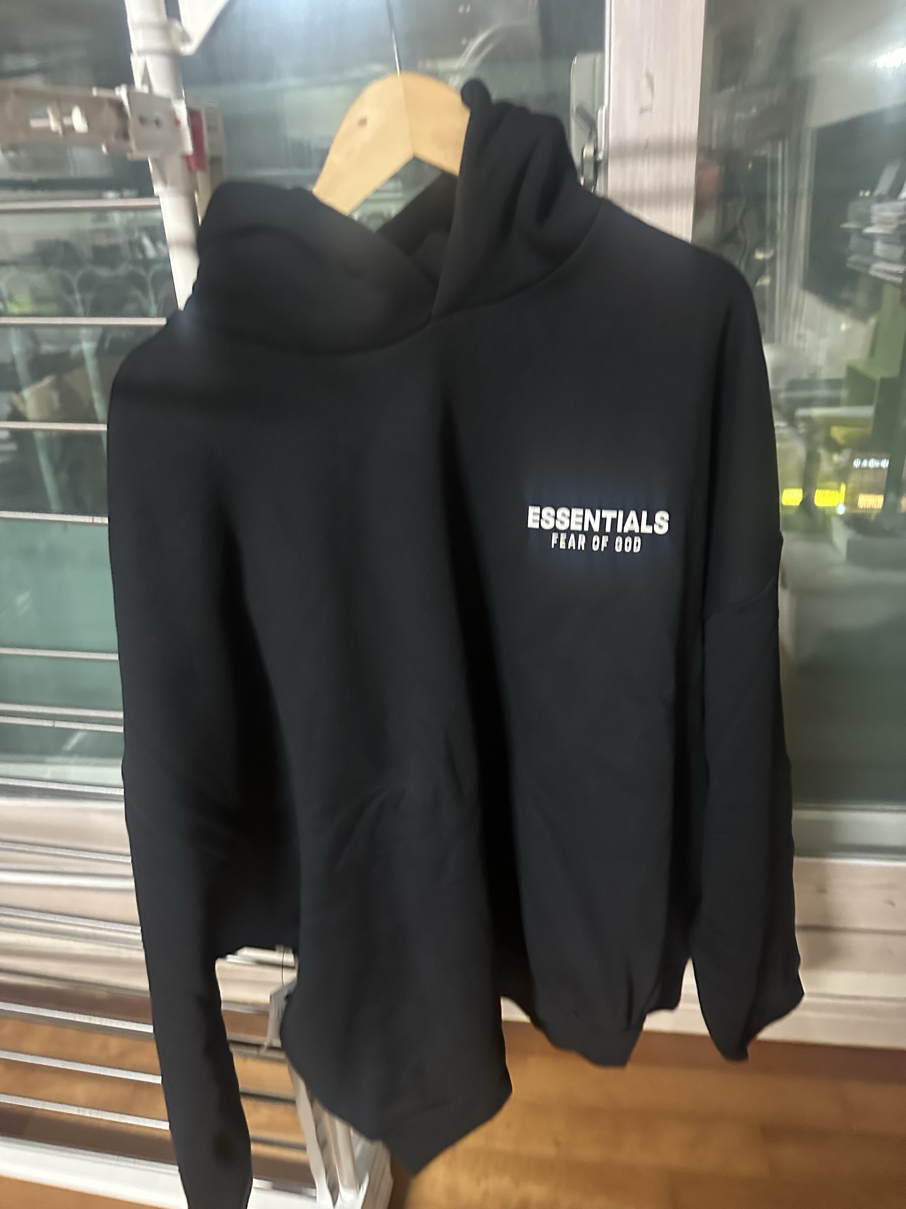 Essentials Fleece Hoodie Black - 24FW 착용 스타일