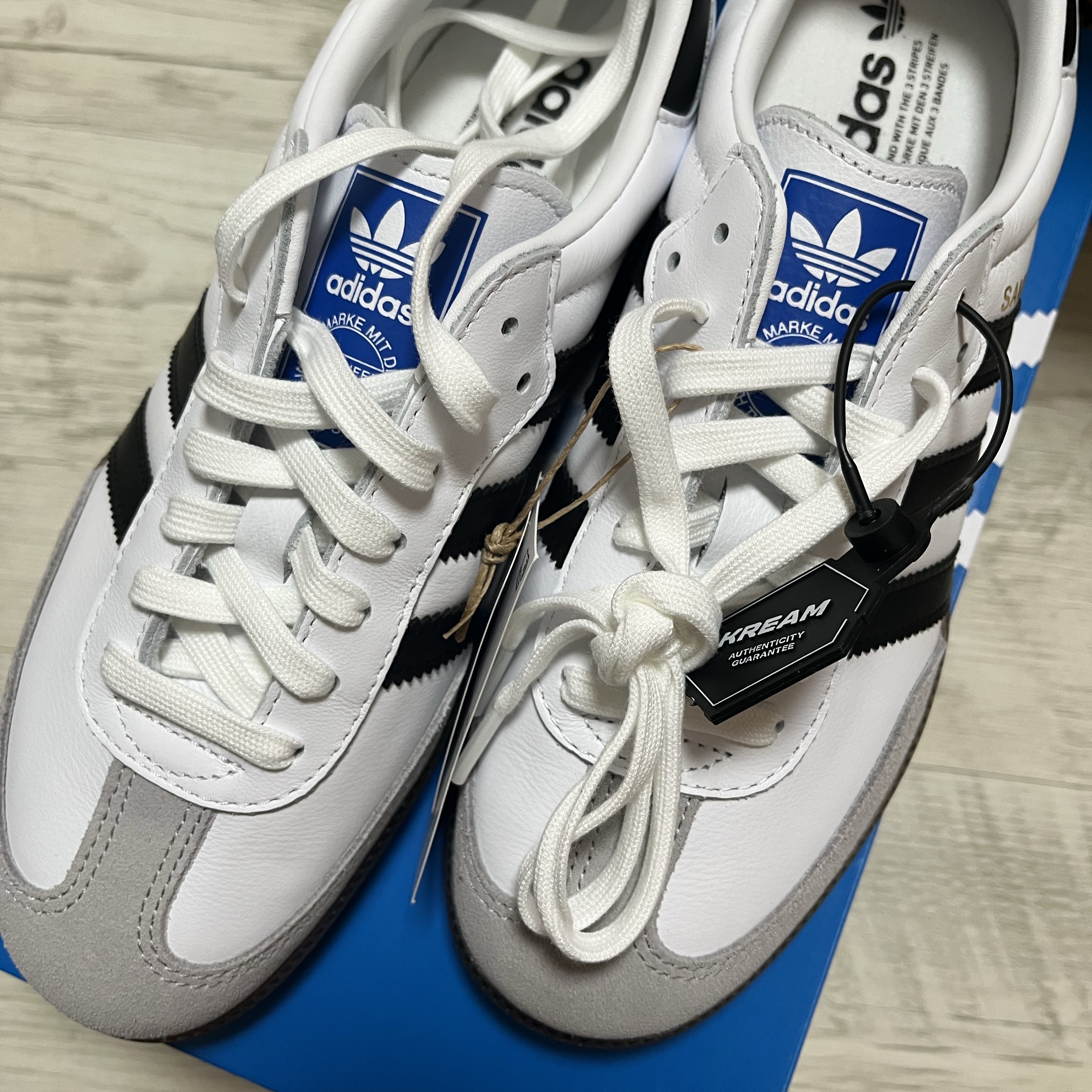 Adidas Samba OG Cloud White 착용 스타일