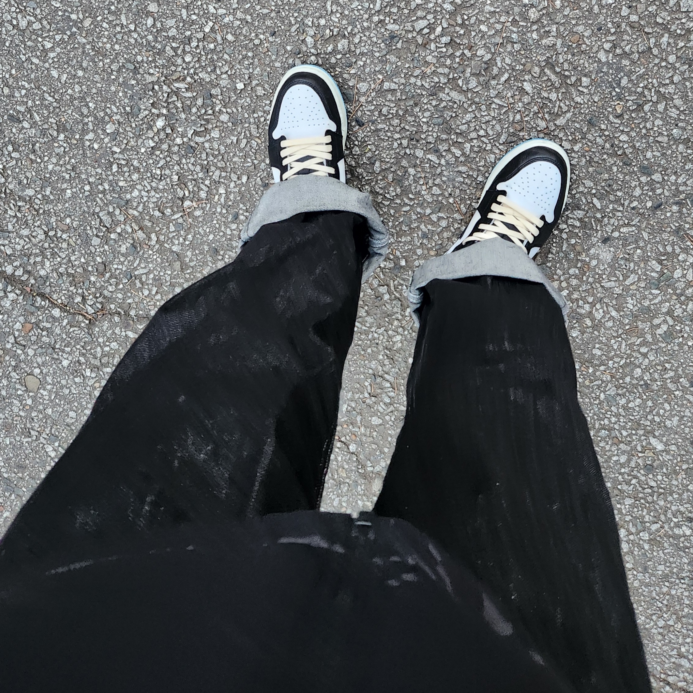 Jordan 1 x Travis Scott x Fragment Retro Low OG SP Military Blue 착용 스타일 - 2