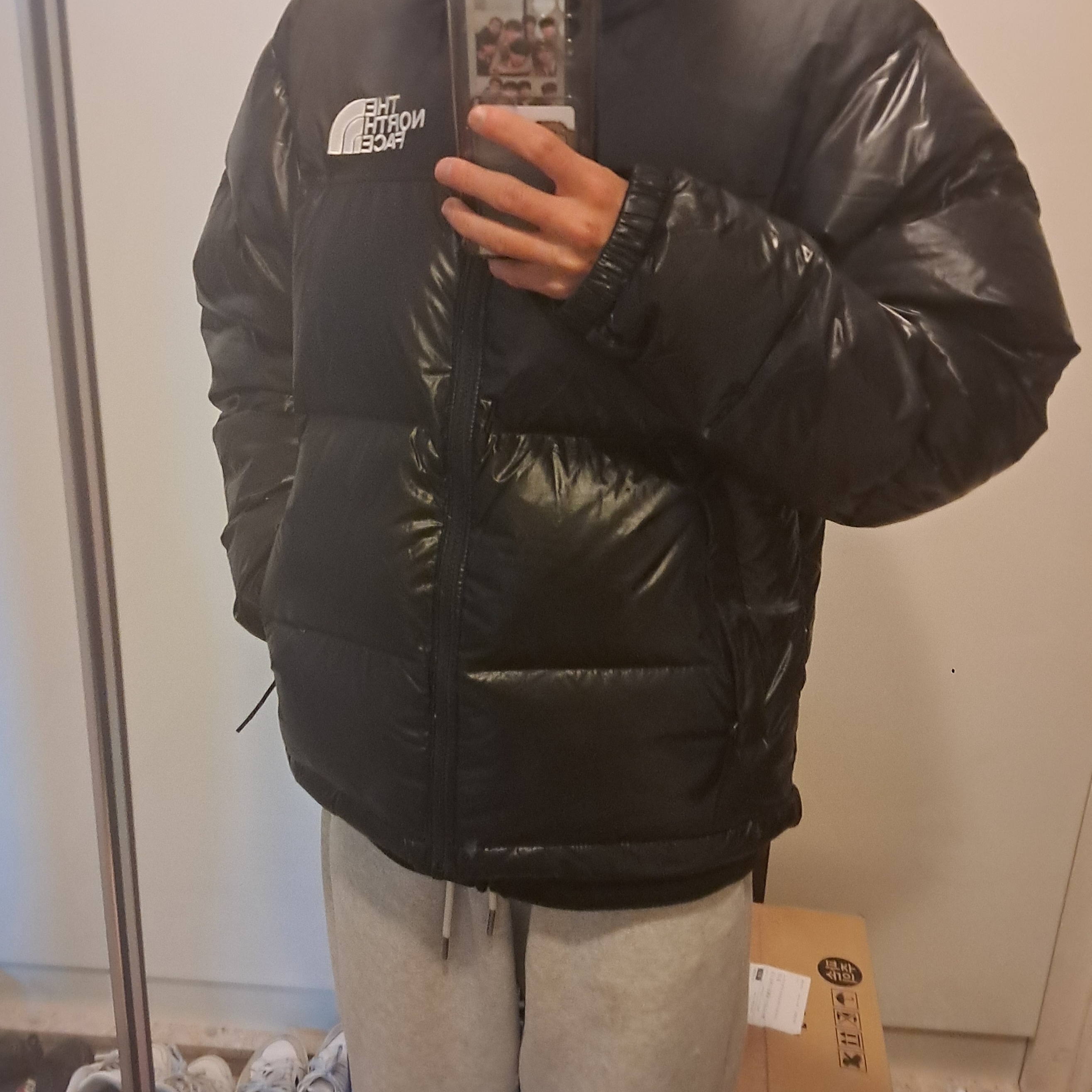 The North Face 1996 Eco Nuptse Jacket Real Black 착용 스타일