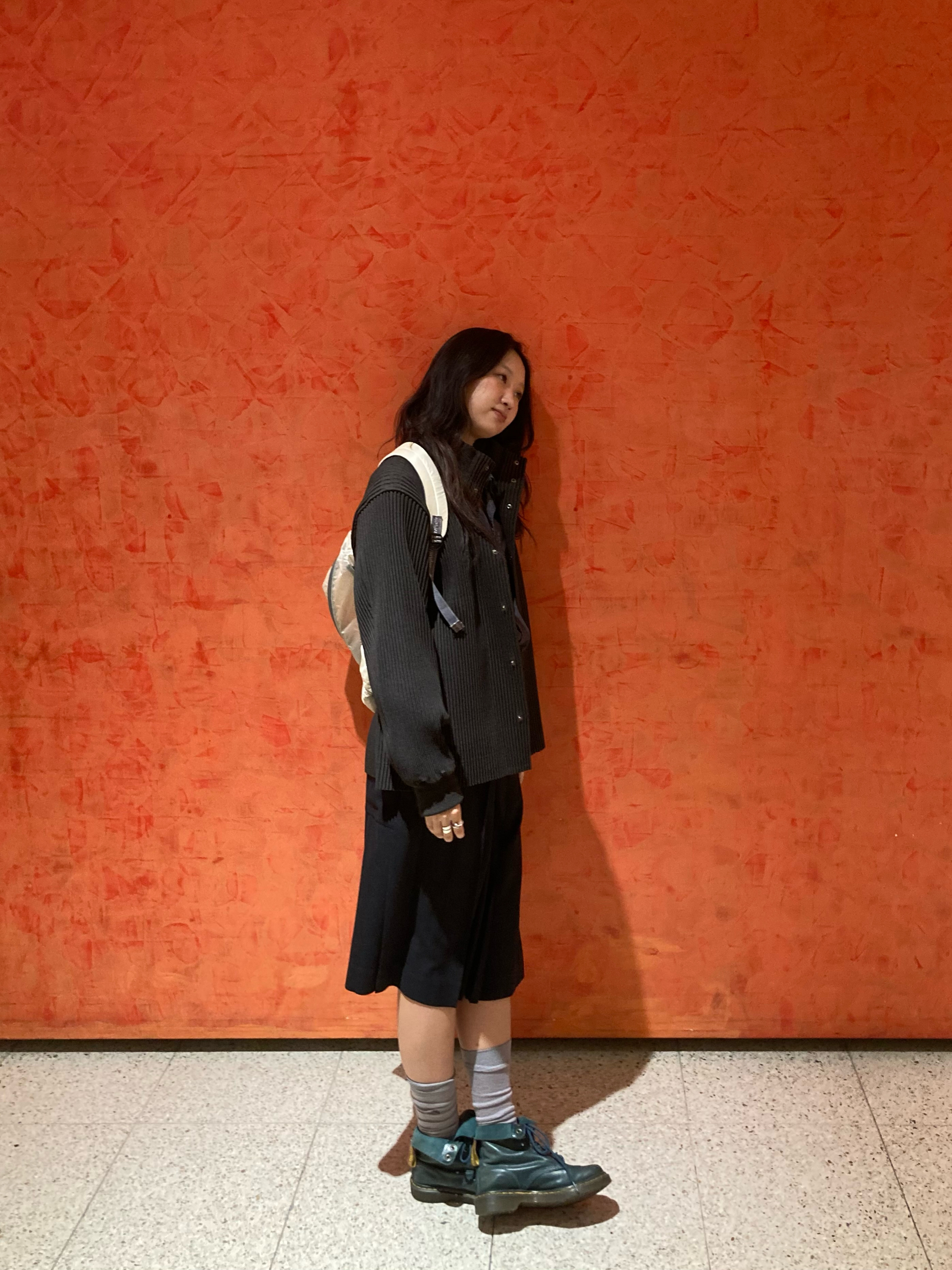 And Wander Sil Daypack Off White 착용 스타일 - 3