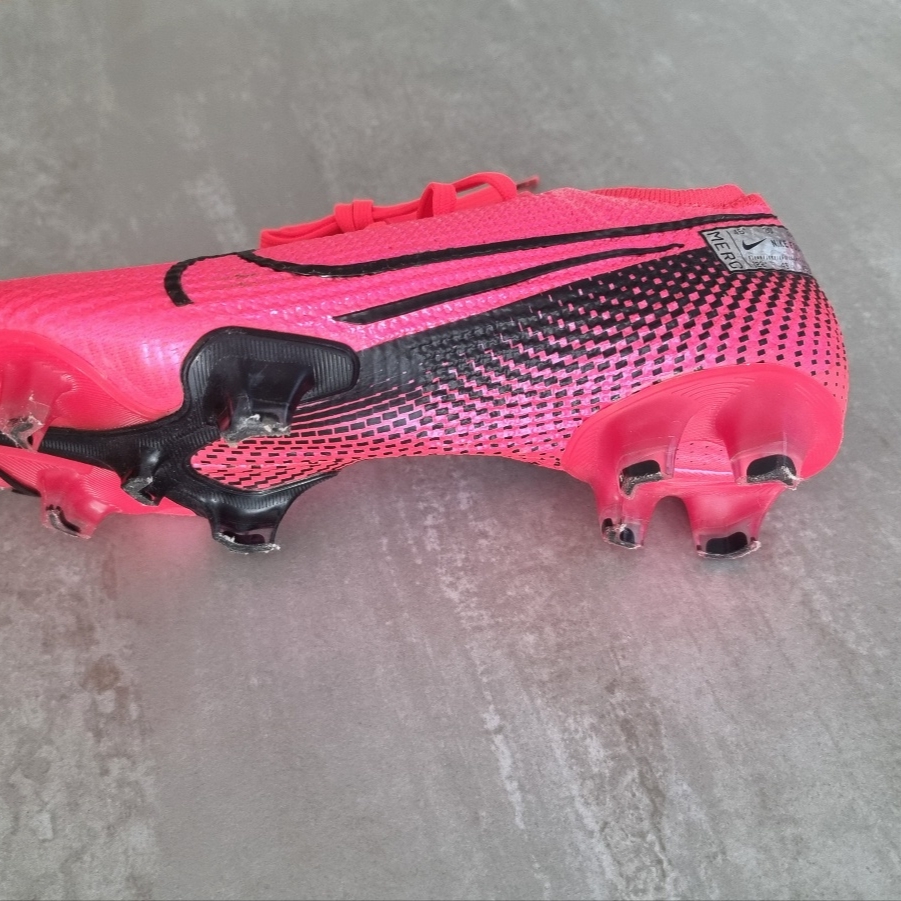 Nike Mercurial Vapor 13 Elite FG Laser Crimson Black 착용 스타일 - 3