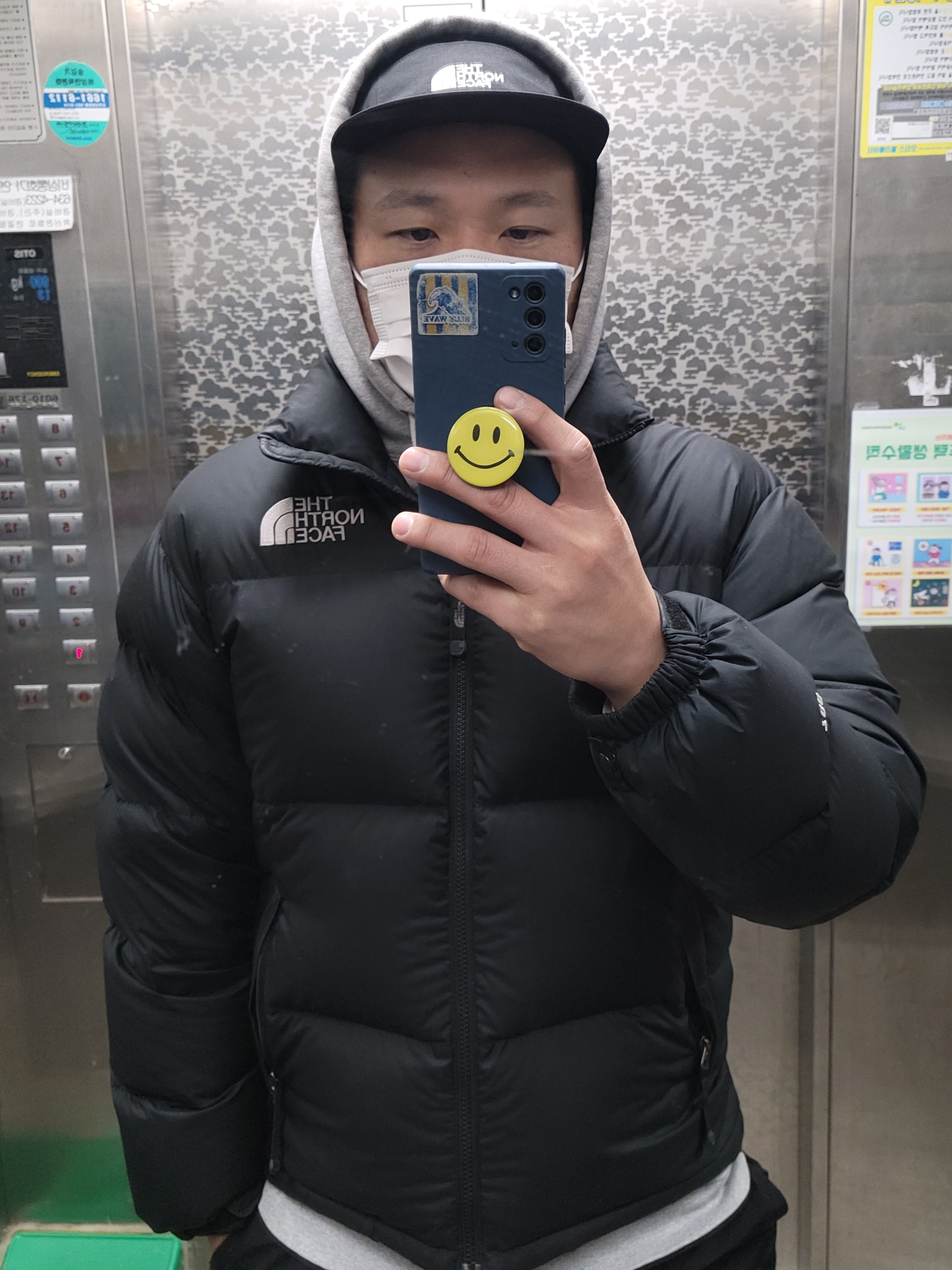 Supreme x The North Face Trekking Soft Bill Cap Black - 22SS, The North Face 1996 Eco Nuptse Jacket Black 착용 스타일