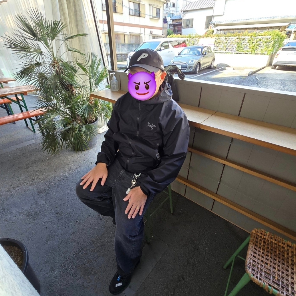 Salomon XT-4 Black Silver Metallic, Palace Gore-Tex P 6-Panel Black Denim - 23SS 착용 스타일