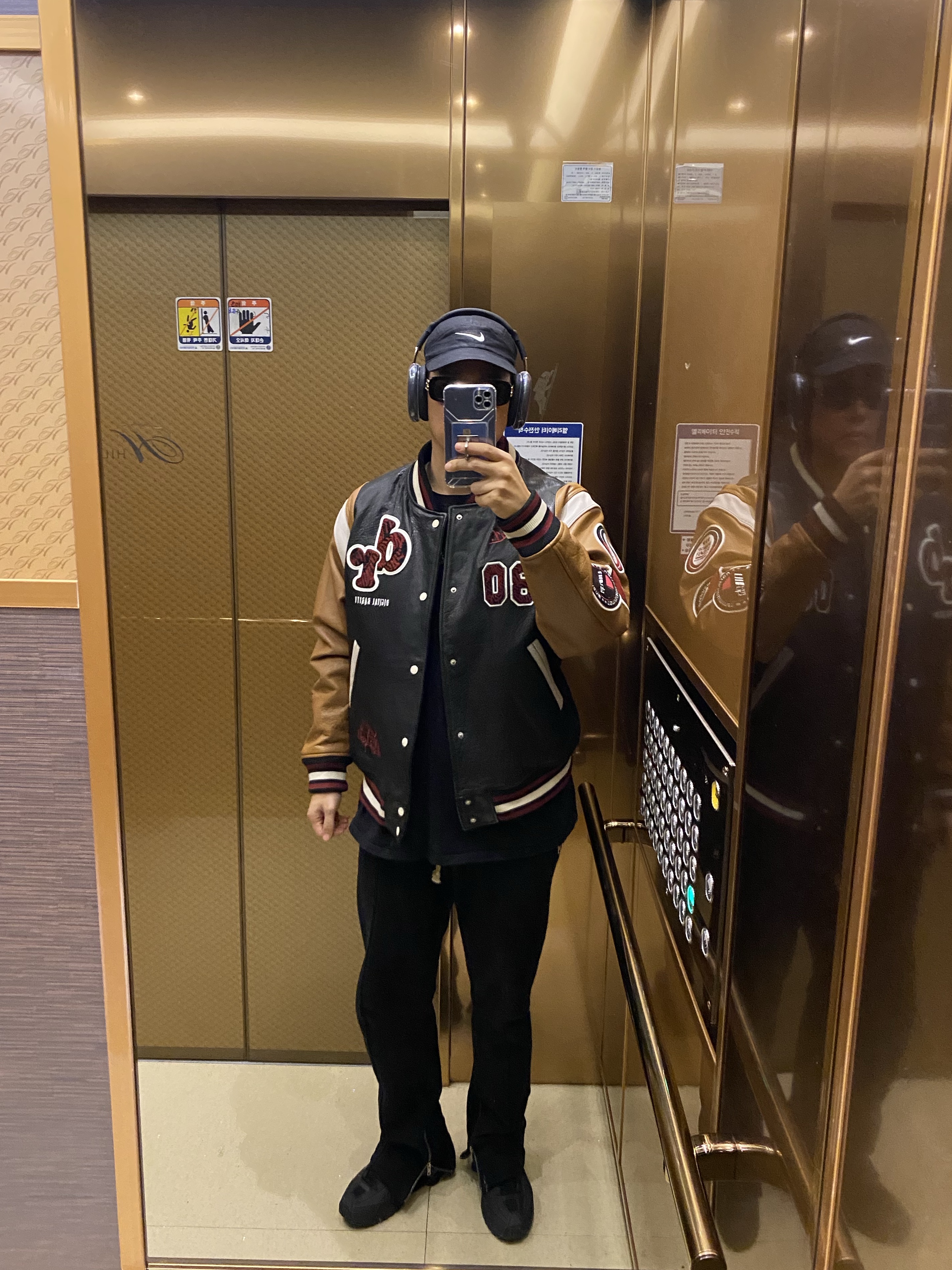 Apple AirPods Max USB C Midnight (Korean Ver.), Nike x Stussy Fly Cap Black 착용 스타일