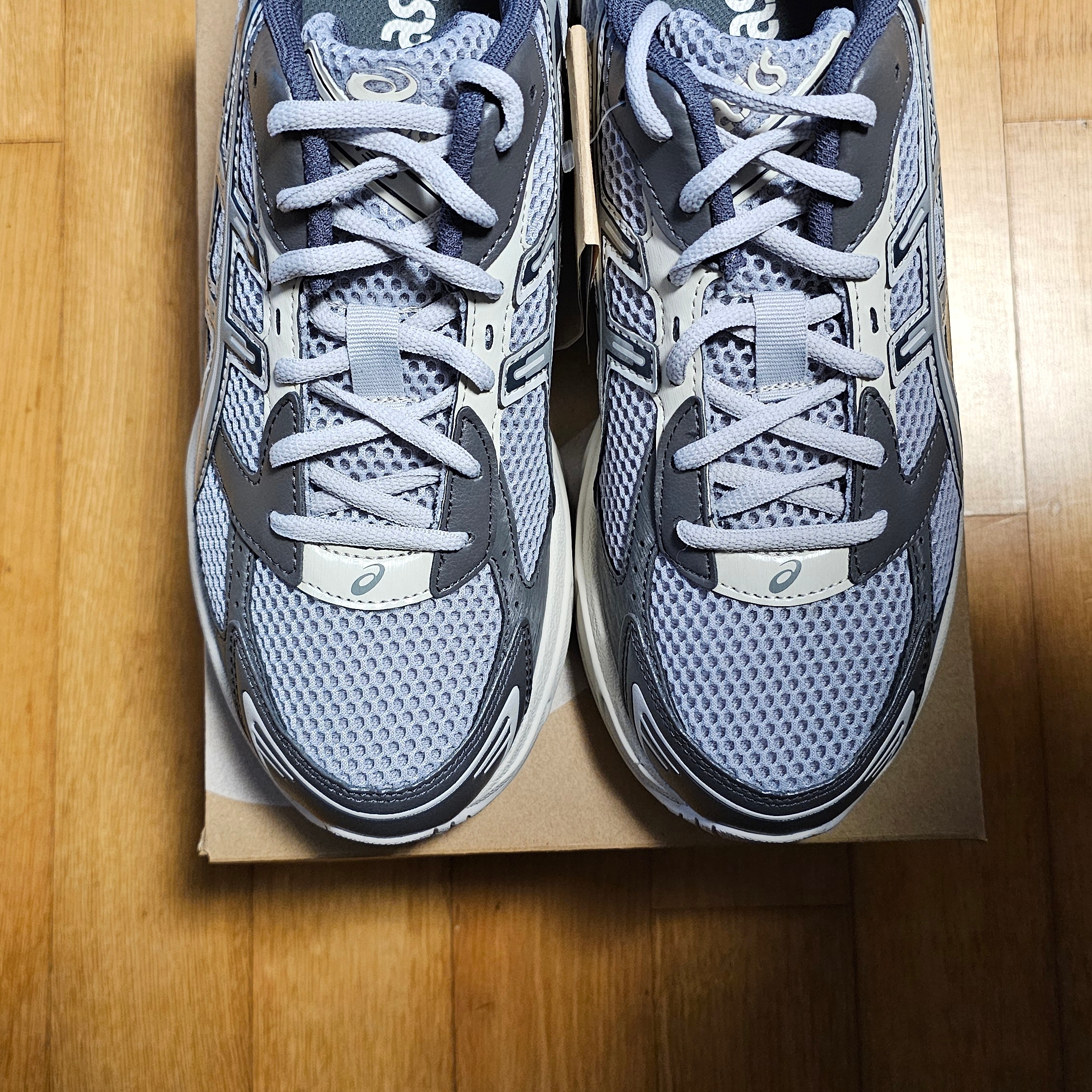 Asics Gel-1130 Oyster Grey Clay Grey 착용 스타일