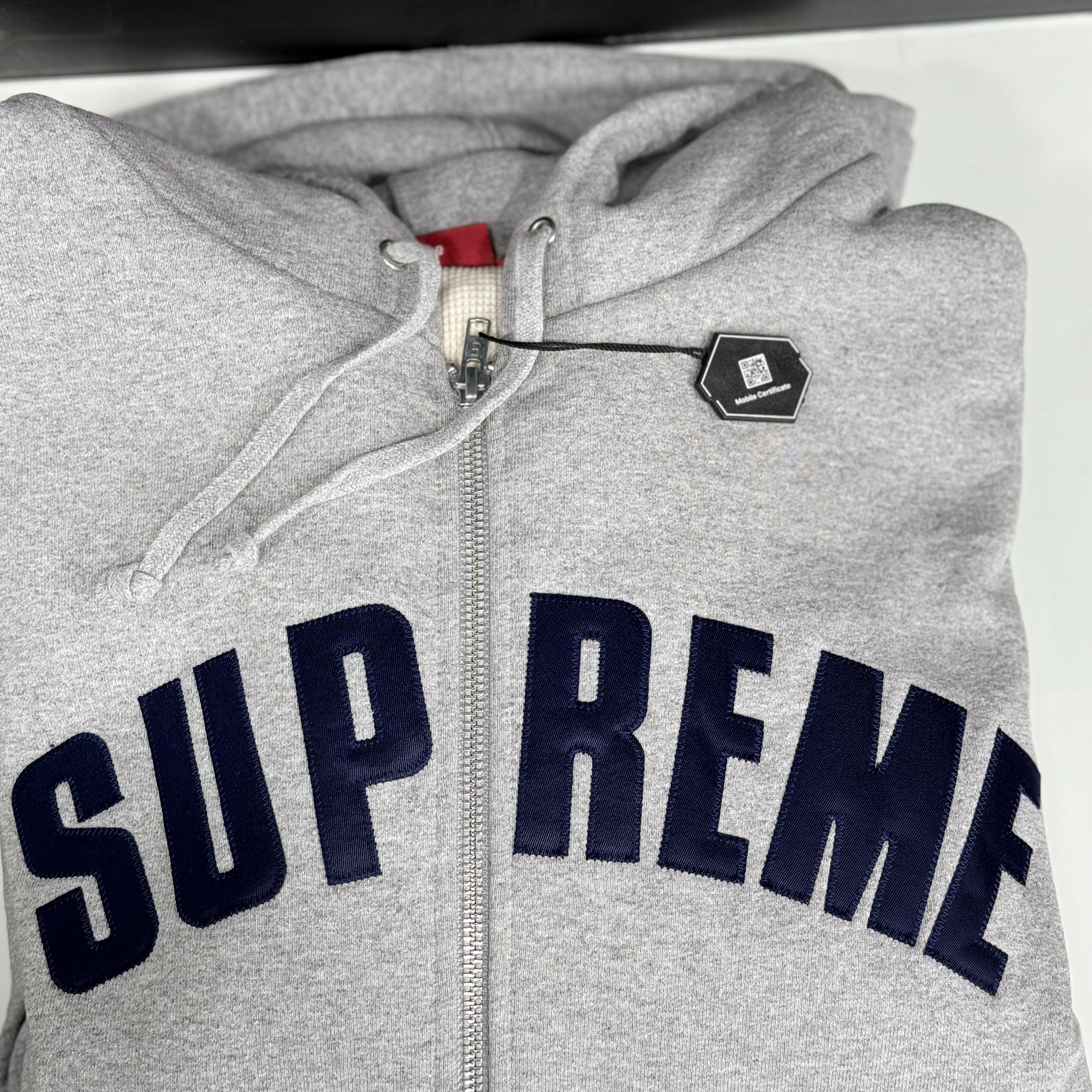 Supreme Arc Thermal Lined Zip Up Hooded Sweatshirt Heather Grey - 24FW 착용 스타일