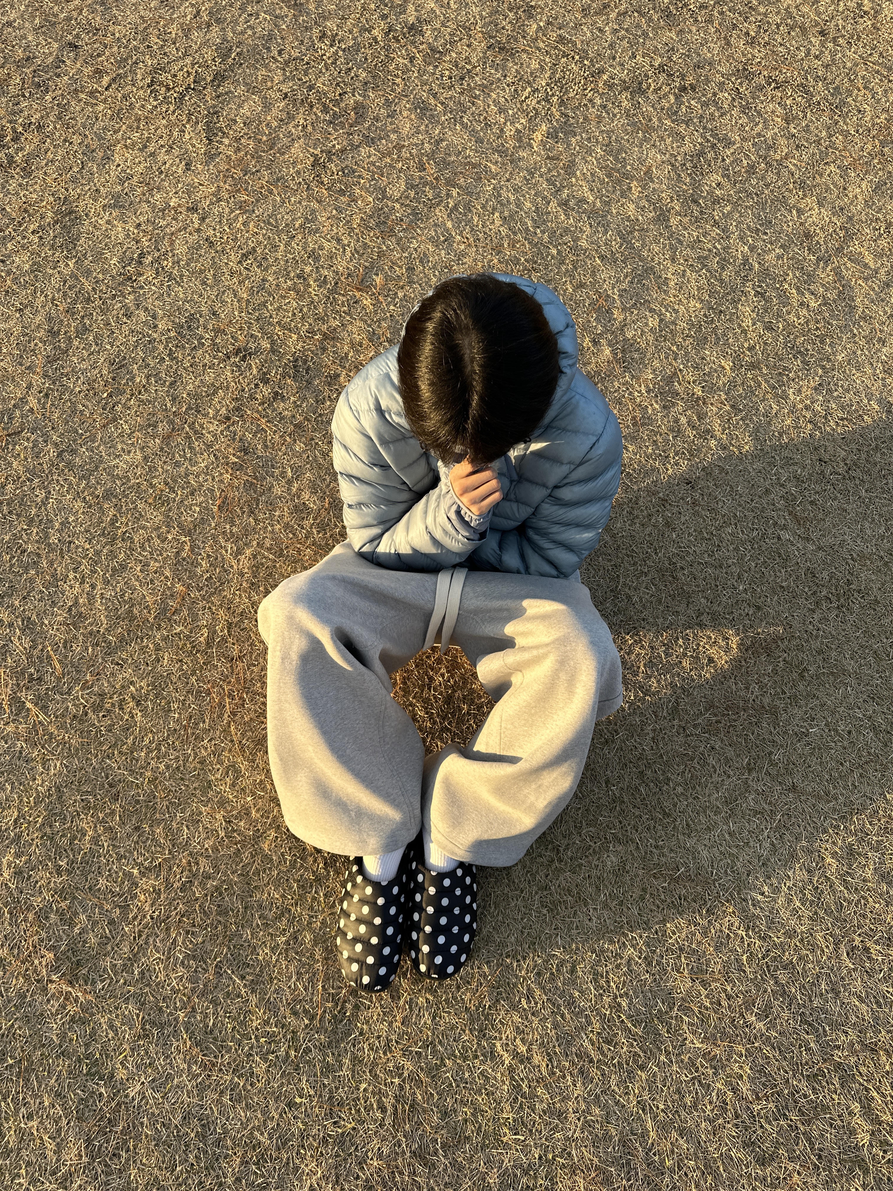 Sansan Gear Suffix Puffer Jacket Sky Blue - 24FW, Nonnod Scuba Pajama Pants Grey 착용 스타일 - 6