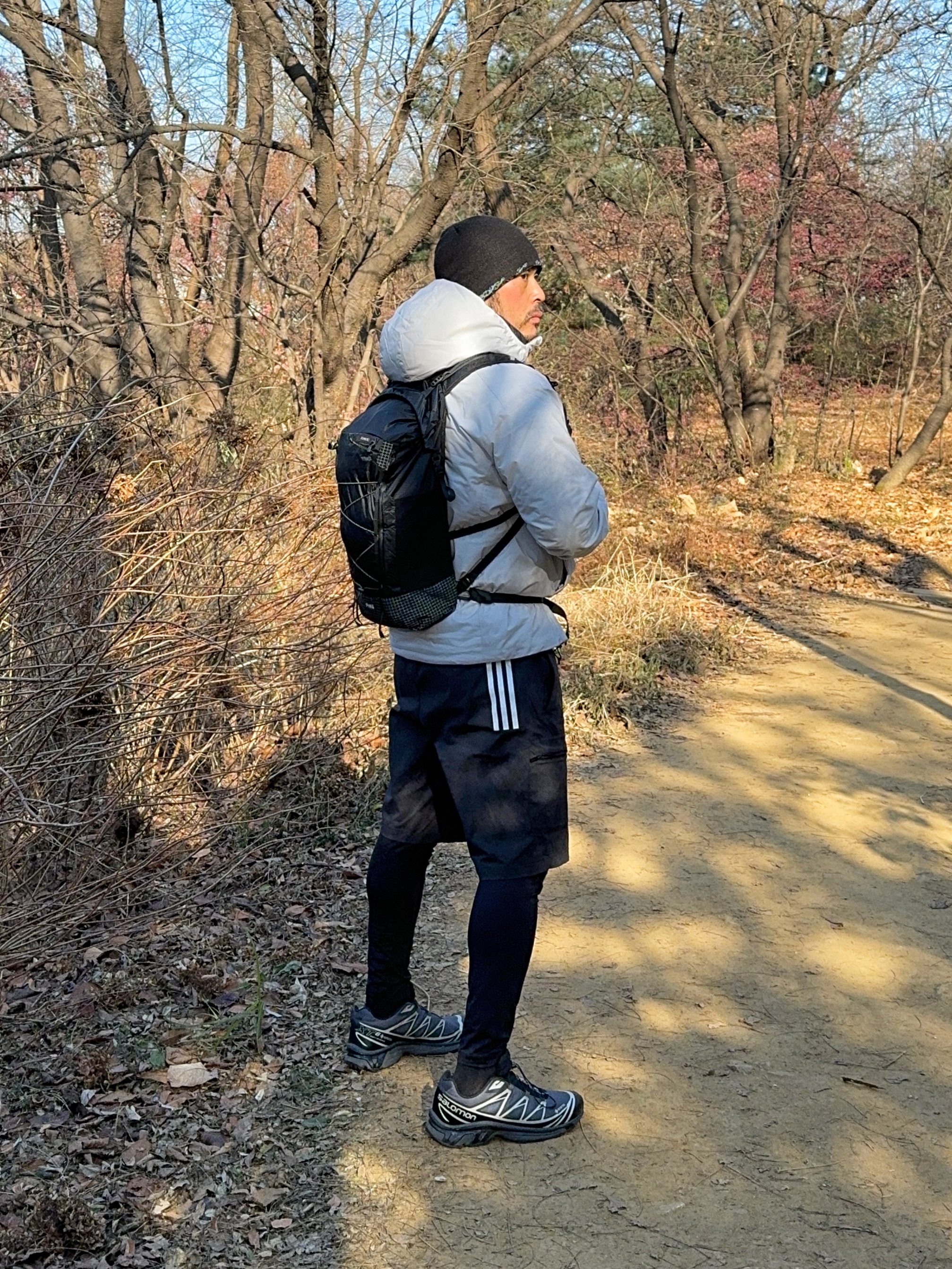 Salomon XT-6 Gore-Tex Black Ebony 착용 스타일 - 3