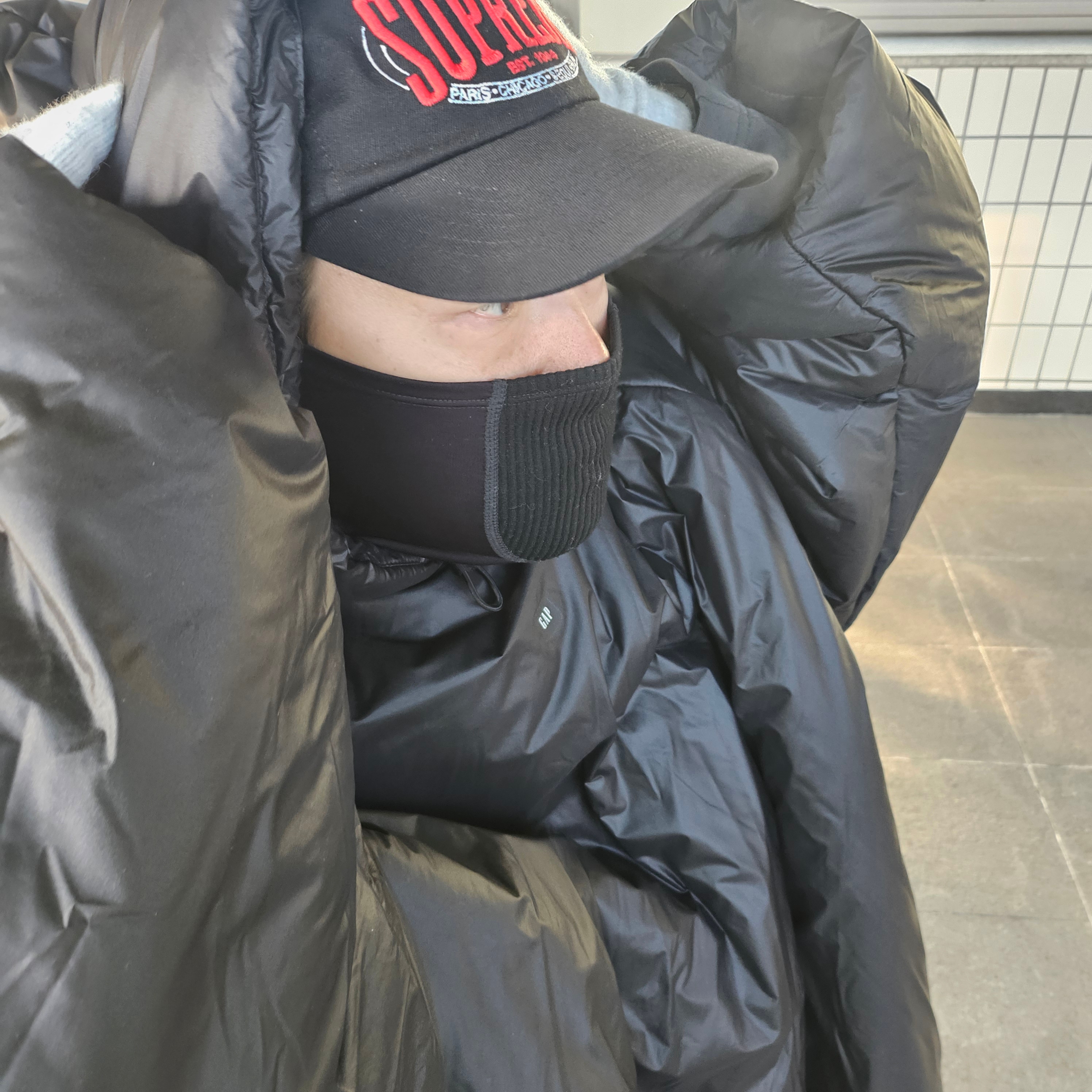 Supreme Warm Up 6-Panel Black - 23FW, Nike x Supreme Air Force 1 Mid Black 착용 스타일 - 4