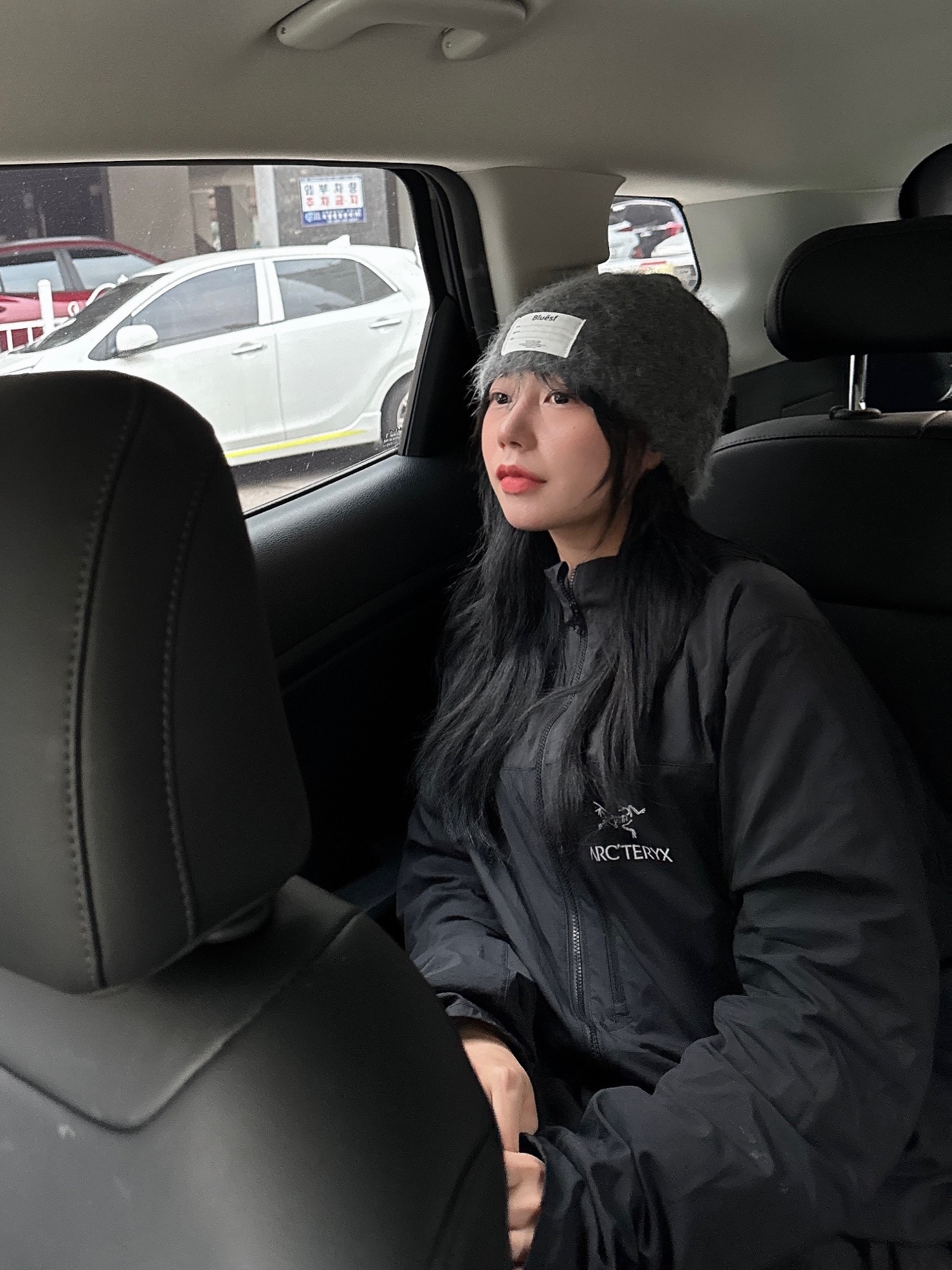 Arc'teryx Squamish Hoody Black 착용 스타일 - 2
