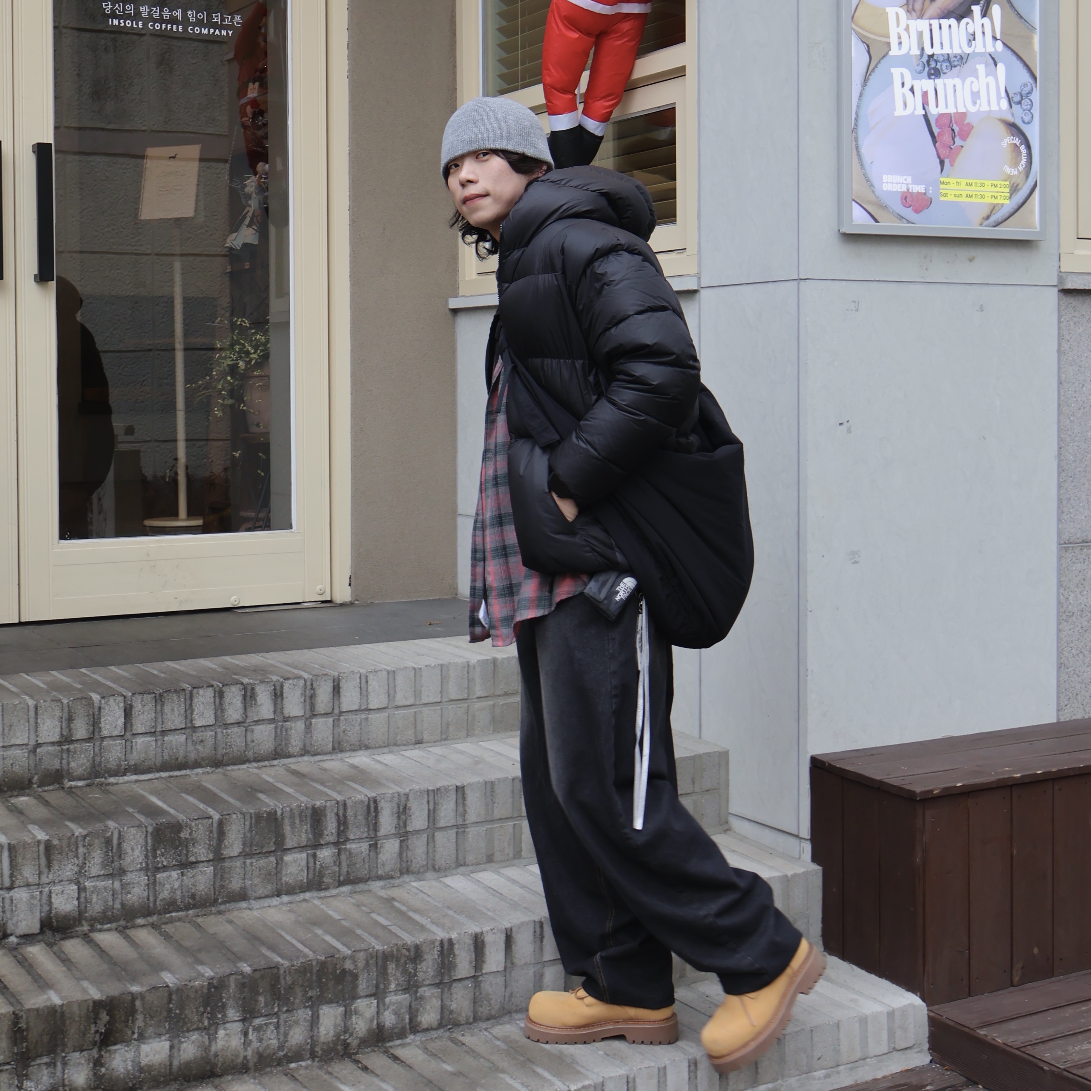 LOSTGARDEN Route Tan 착용 스타일 - 1