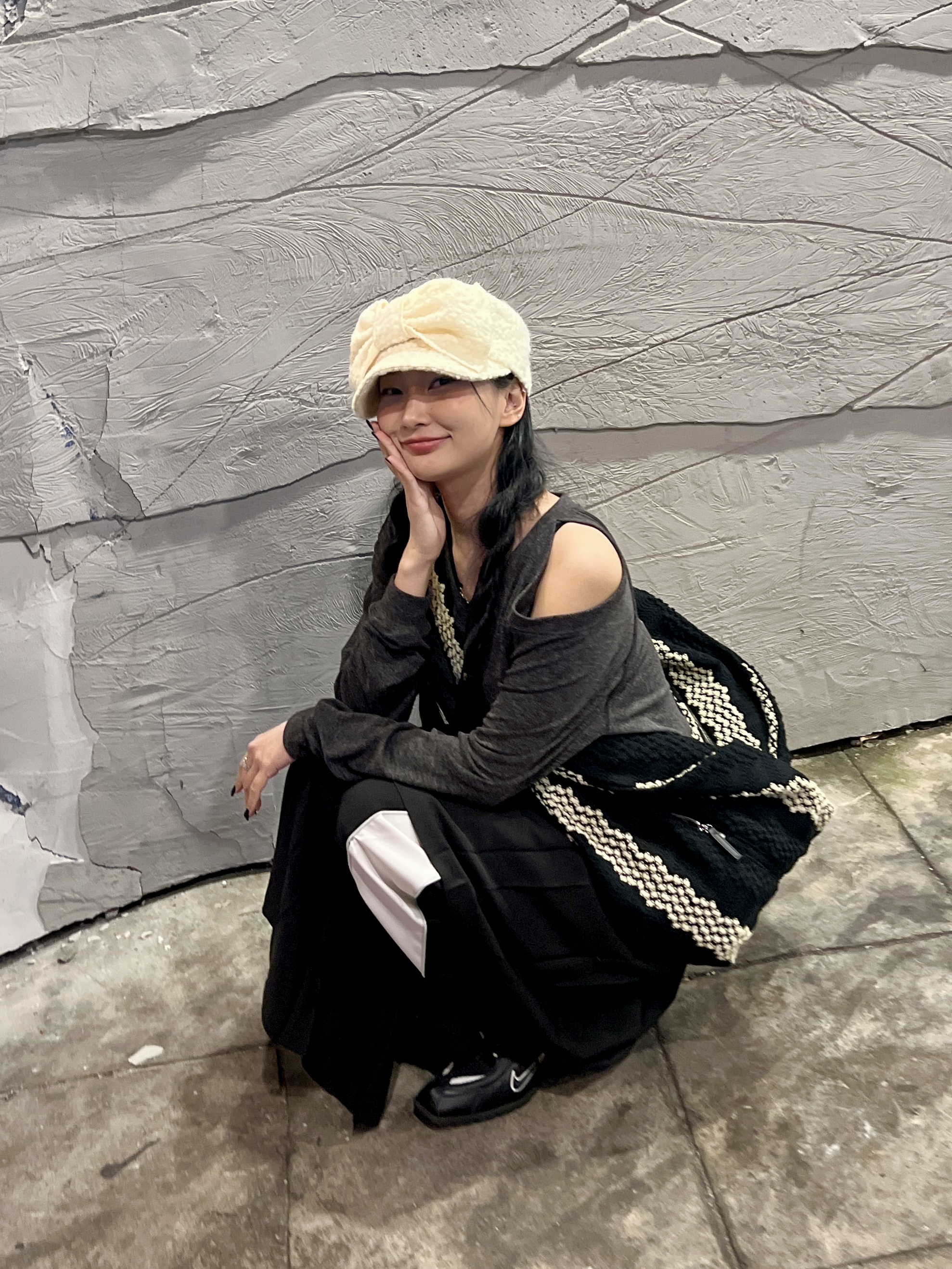 Nike x Martine Rose Shox MR4 Black, Fillintheblank Battery Sack Bag L Multi 착용 스타일 - 2