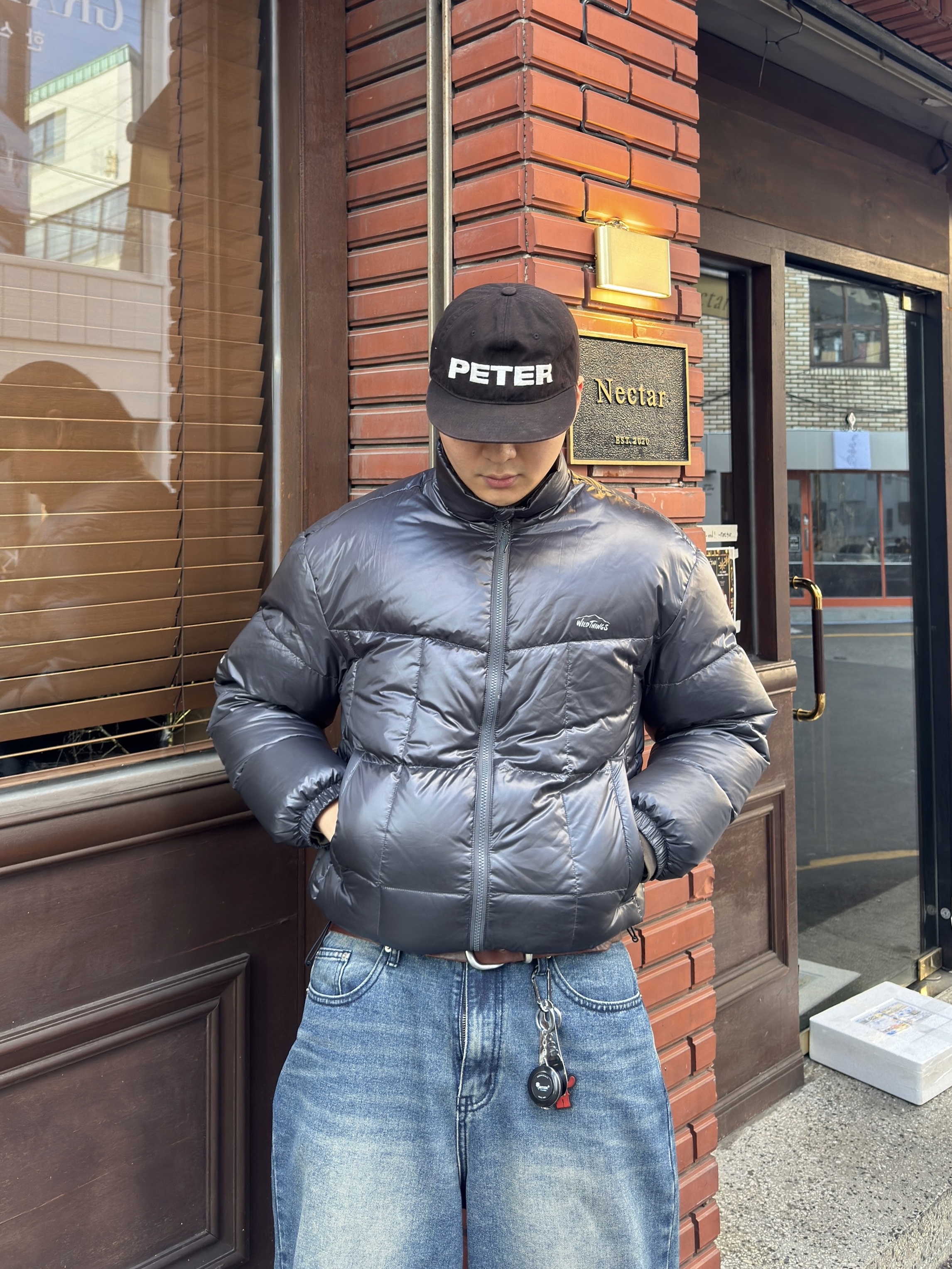 Wildthings Mountain Field Down Puffer Graphite 착용 스타일 - 8