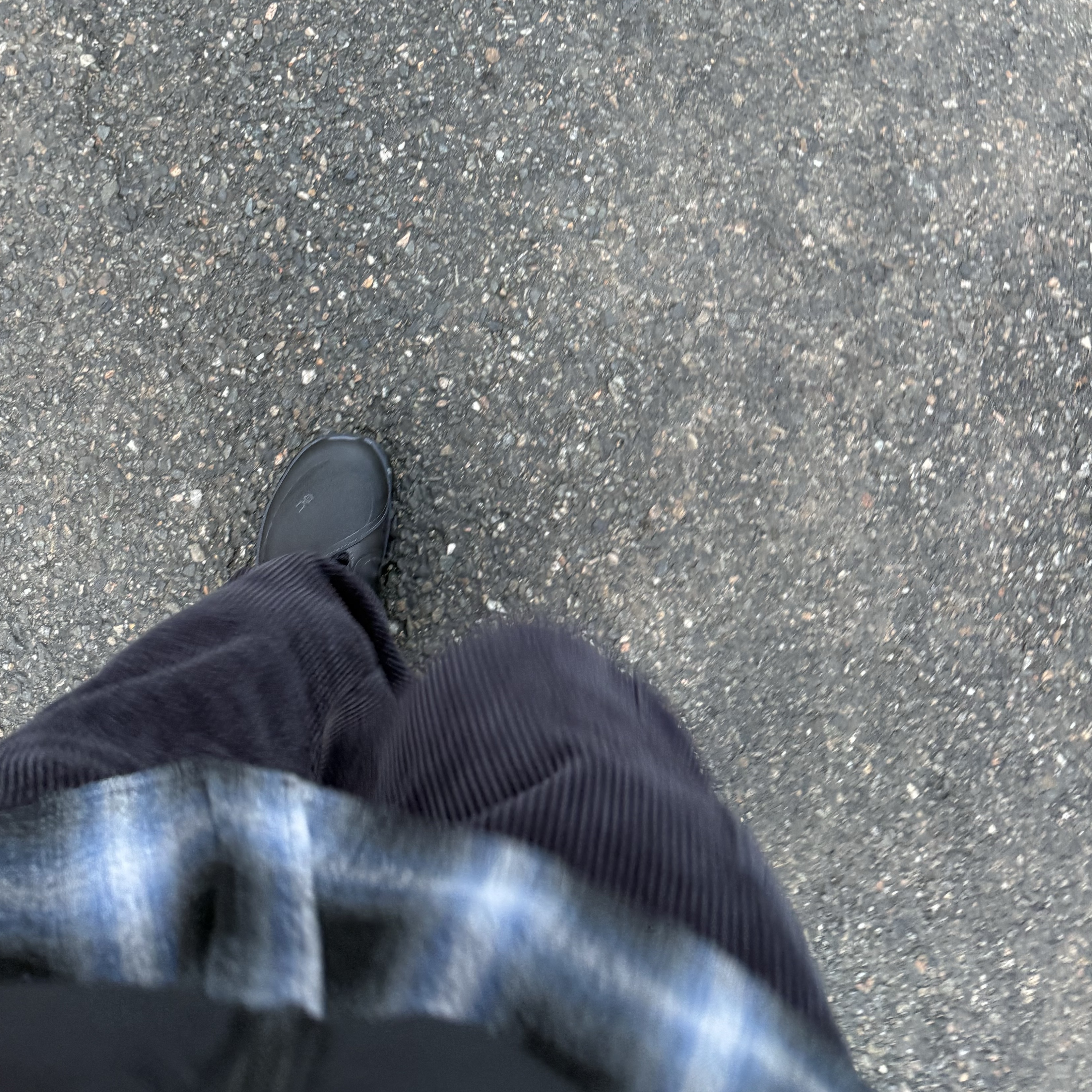 On Running x Post Archive Faction (Paf) Cloudmonster 2 Black Magnet 착용 스타일