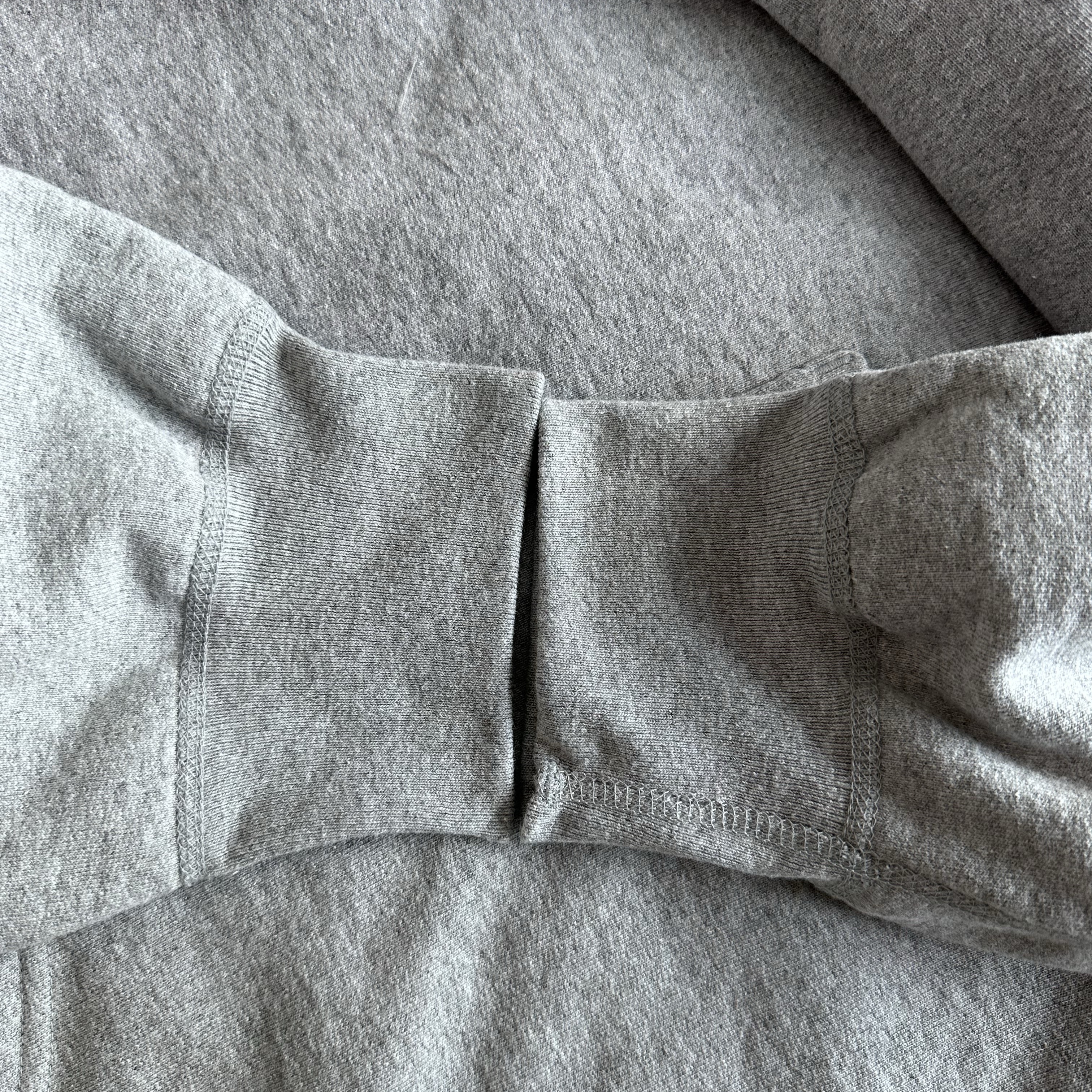Supreme Box Logo Hooded Sweatshirt Heather Grey - 24FW, Supreme Box Logo Hooded Sweatshirt Navy - 24FW 착용 스타일 - 3