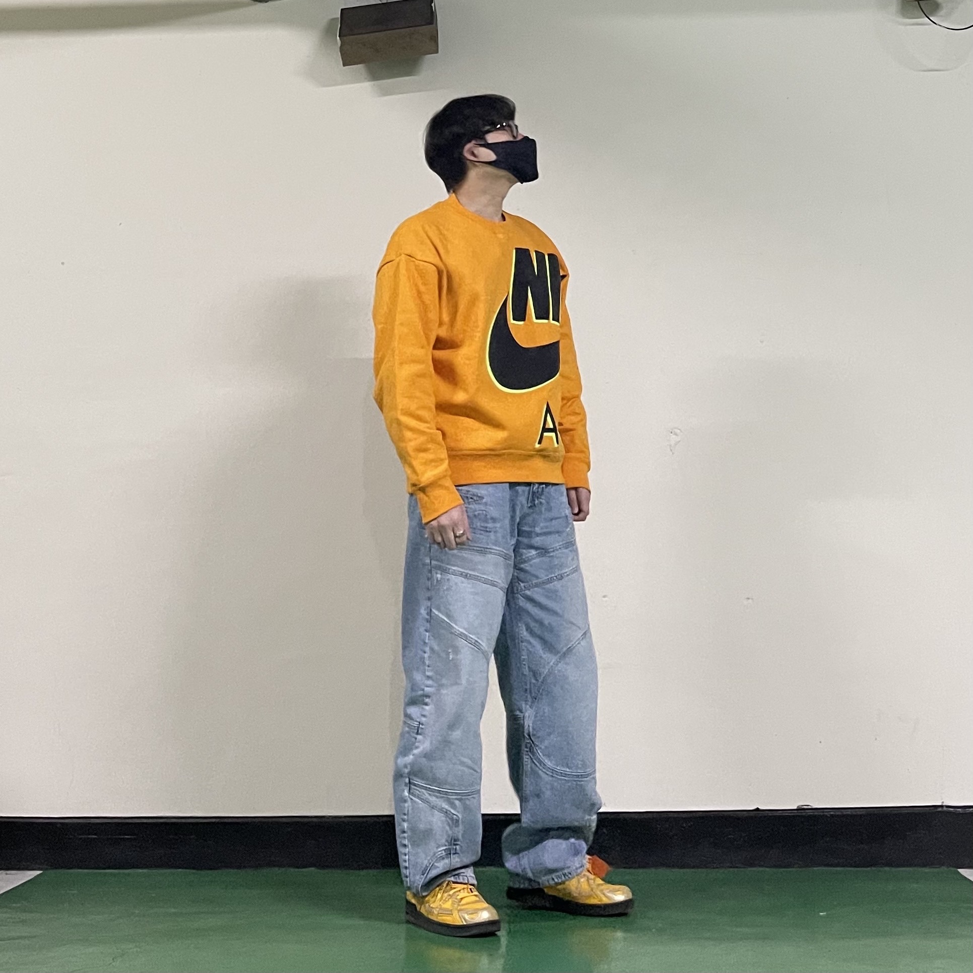 スウェット KIM JONES NIKE CREW SWEAT CIRCUIT ORANGE STYLE | KREAM
