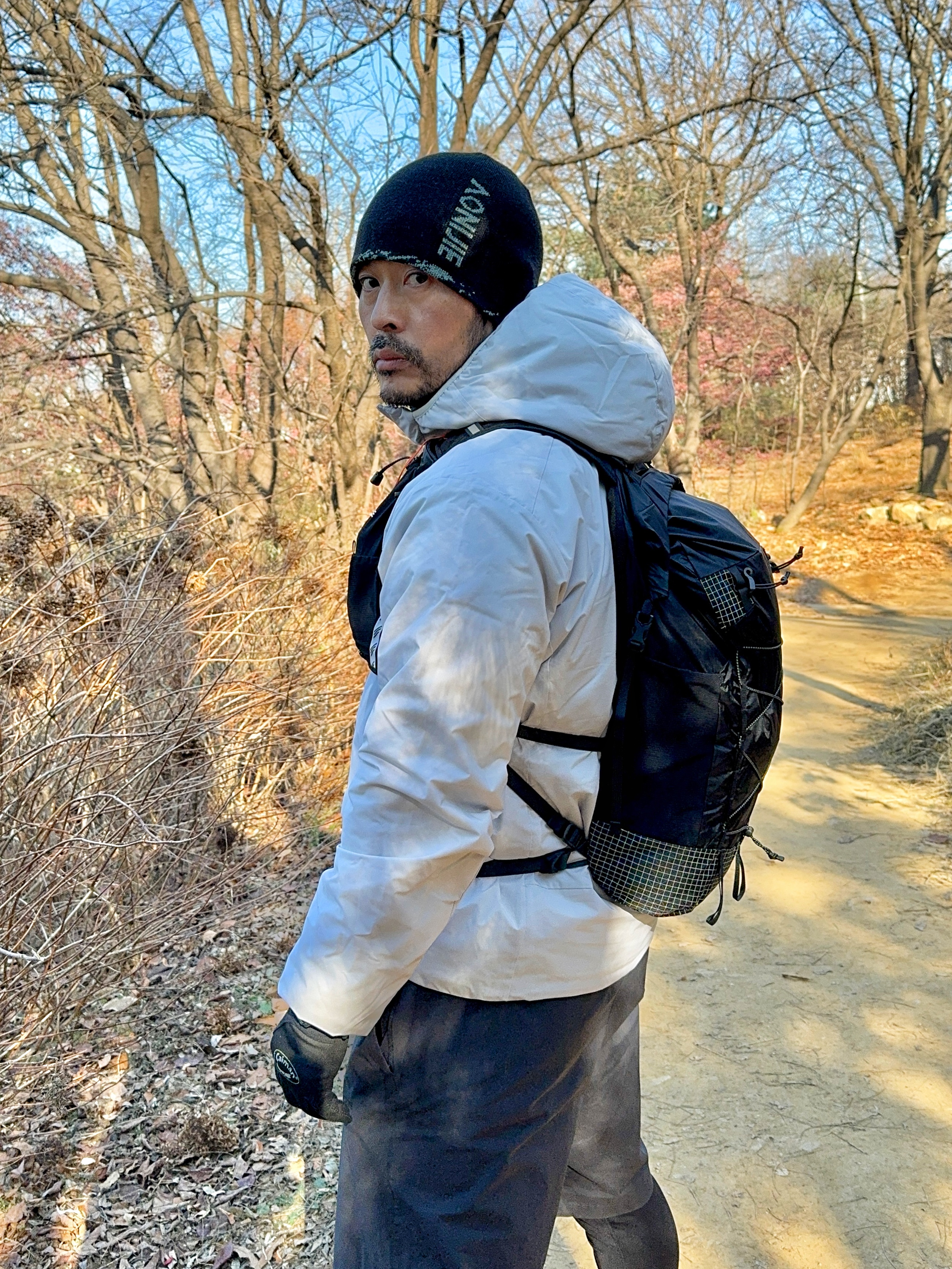 Salomon XT-6 Gore-Tex Black Ebony 착용 스타일 - 1