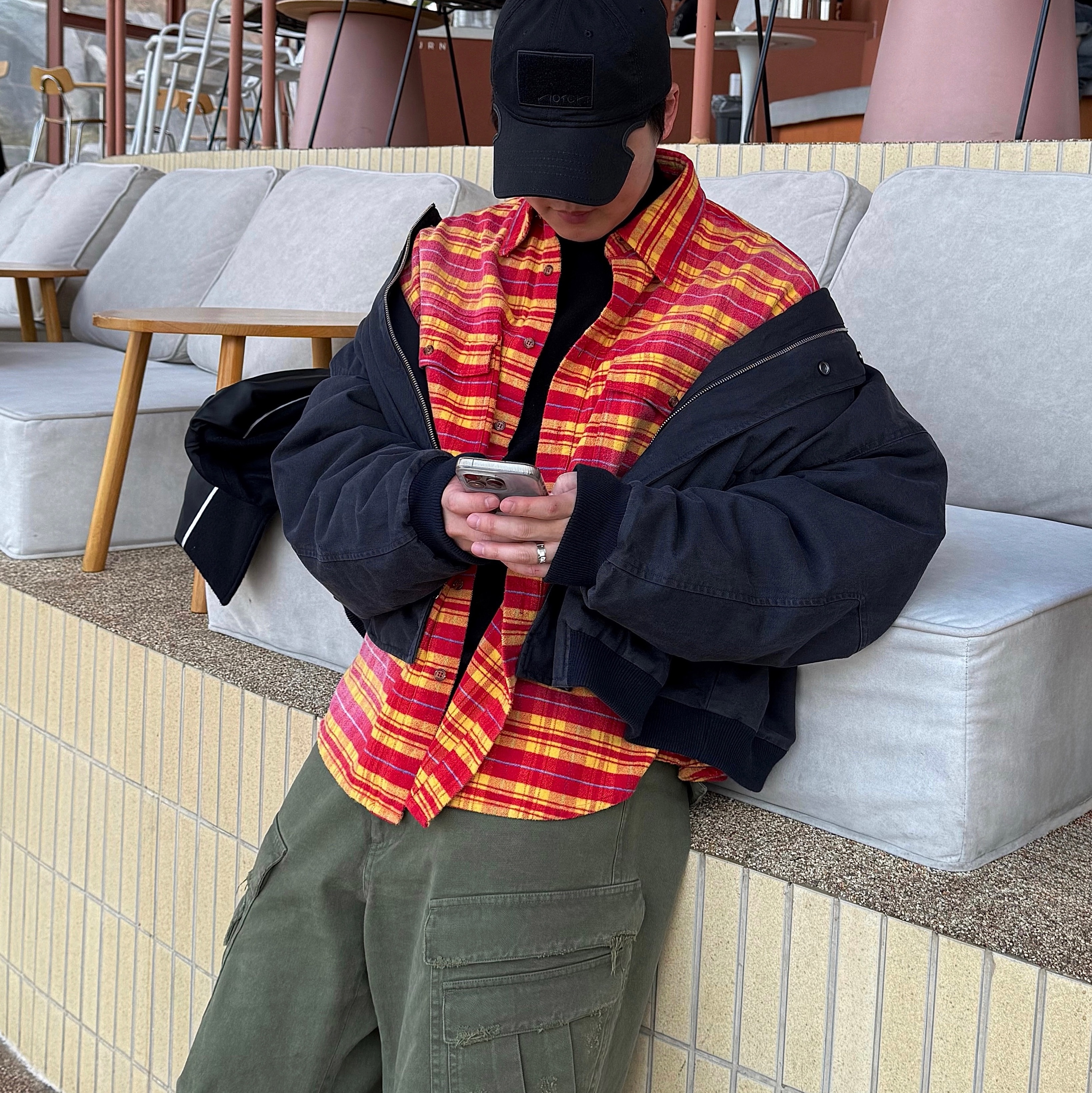 Farfromwhat Far Washed Flannel Shirts Red, Nonnod Sulfur Dye Serge Bomber Jacket Vintage Navy Black 착용 스타일 - 4