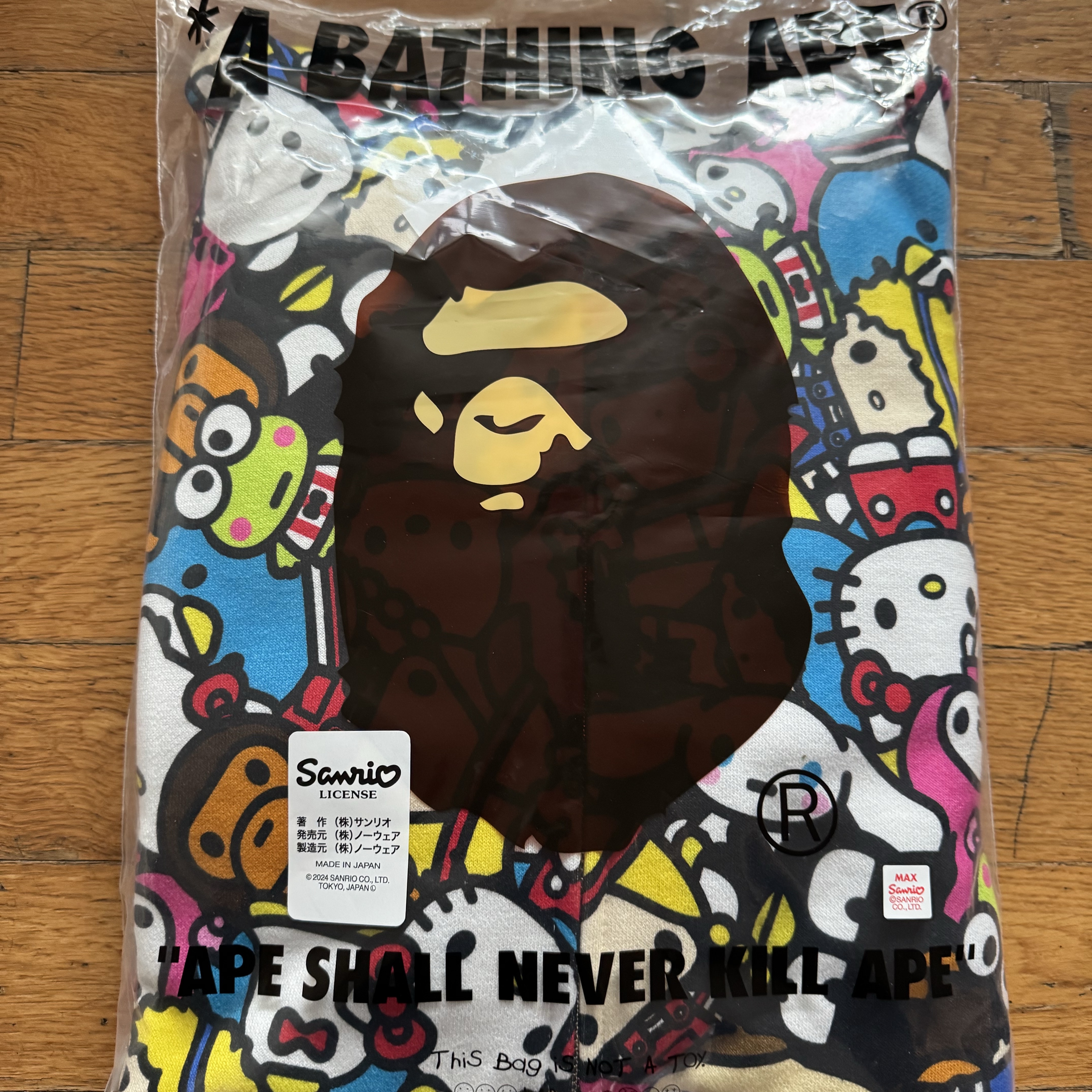 BAPE Baby Milo x Sanrio Characters Shark Full Zip Hoodie Multi 착용 스타일 - 3