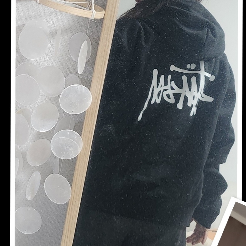 Stussy Basic Zip Hoodie Black 착용 스타일