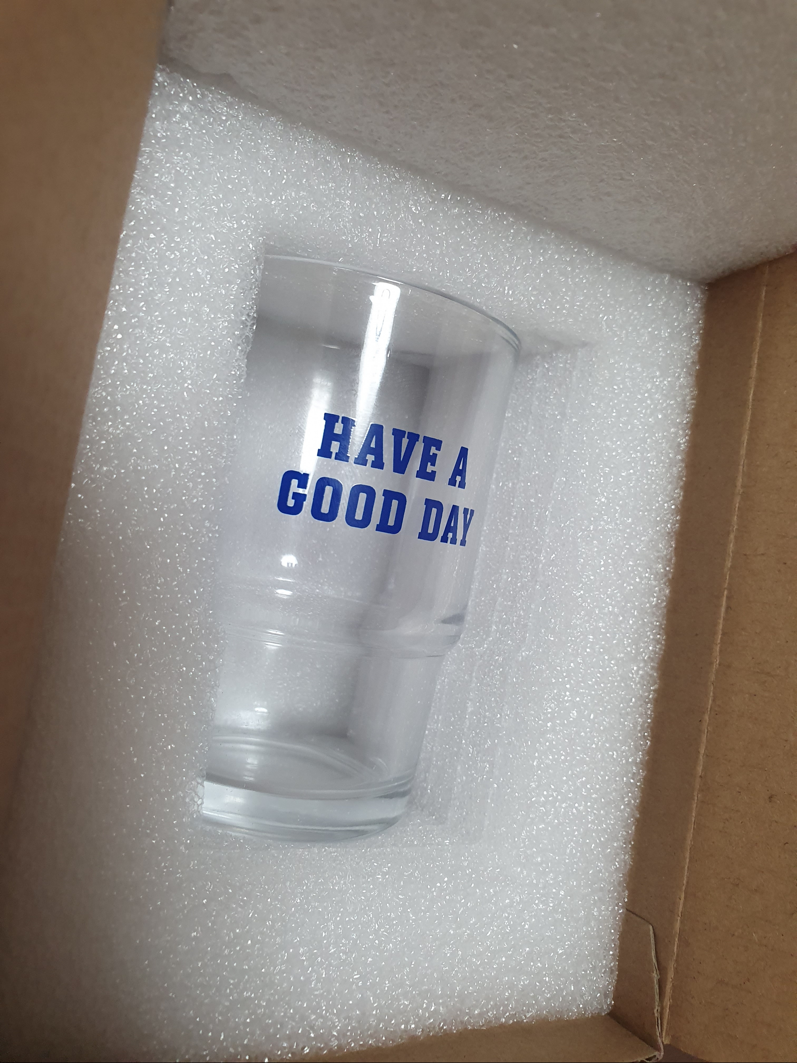 Nice Weather Water Glass 착용 스타일 - 2