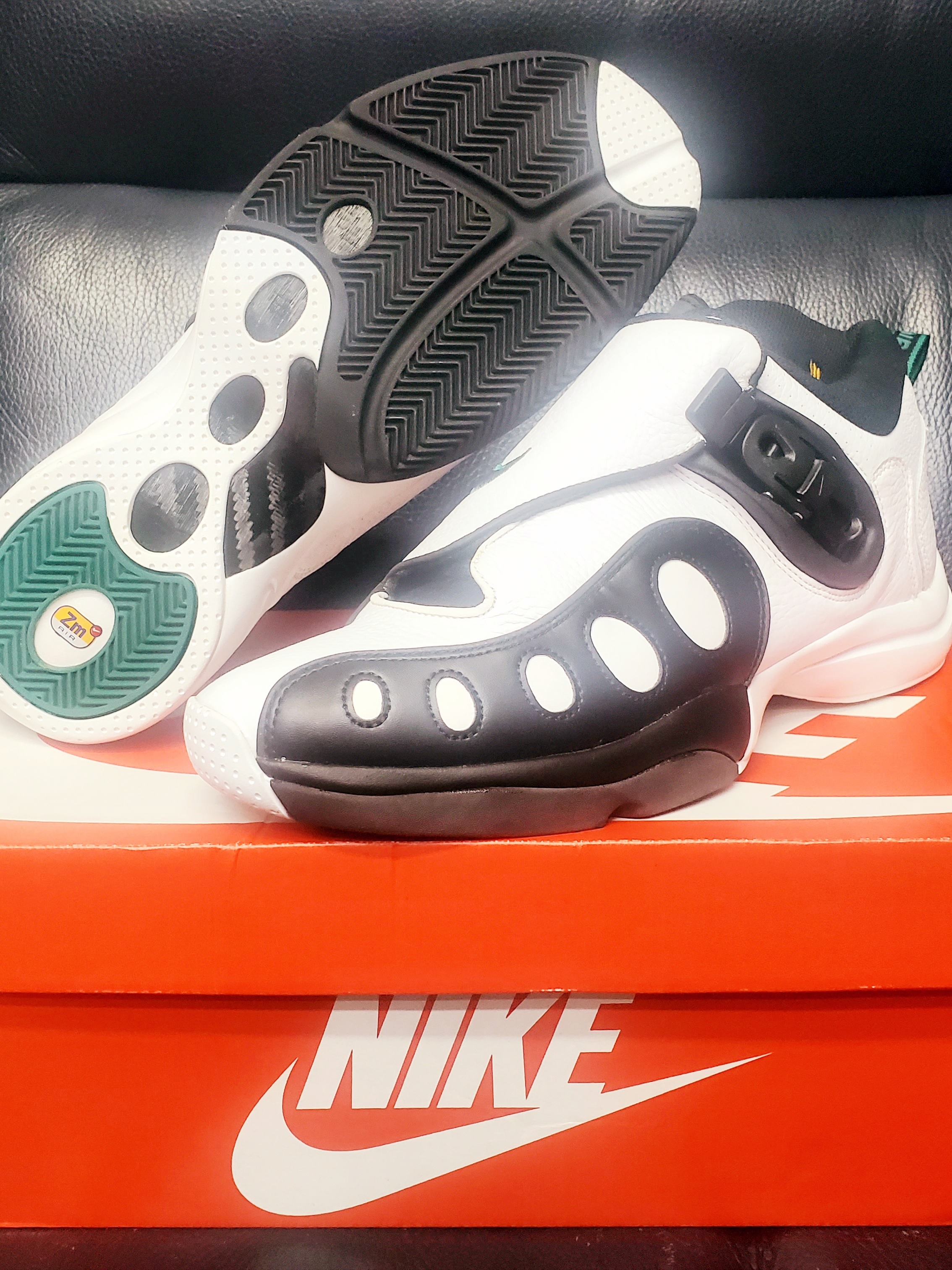 Nike Zoom GP White Black 착용 스타일 - 1