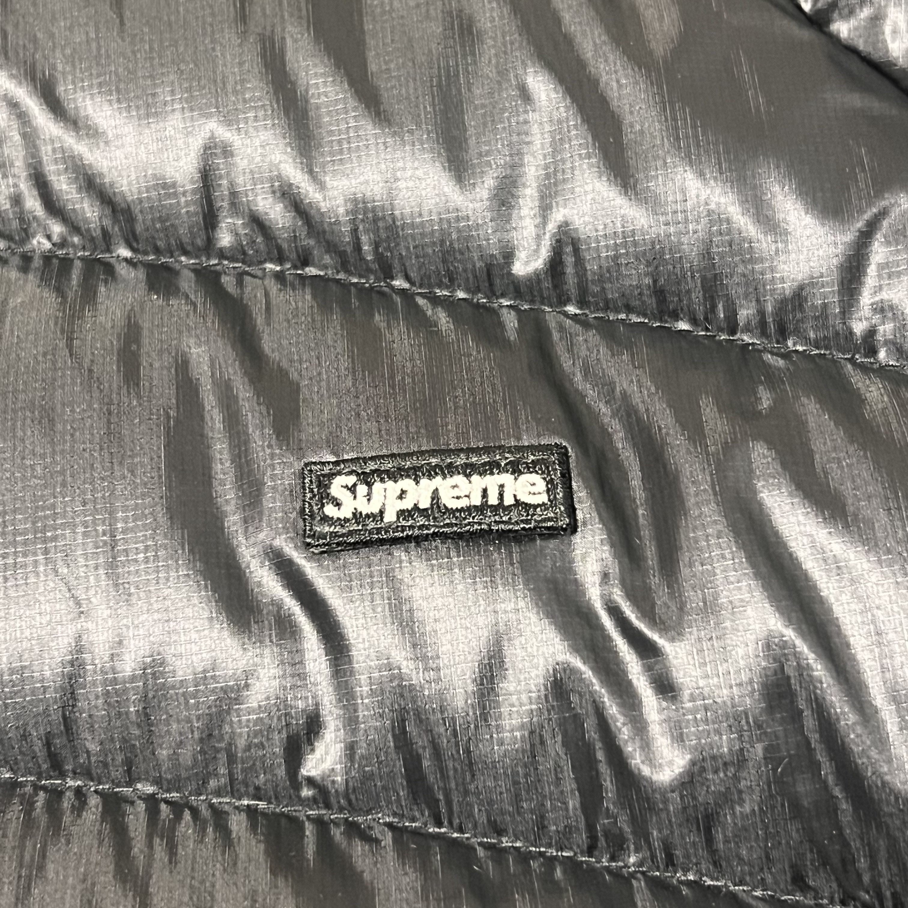 Supreme Micro Down Jacket Black - 24SS 착용 스타일 - 2