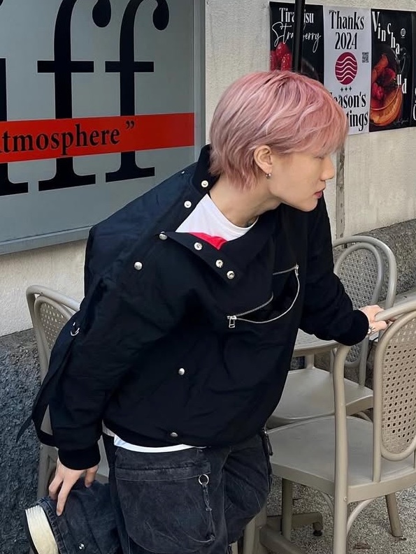 Converse x Drkshdw Turbowpn Black Cream 착용 스타일 - 2
