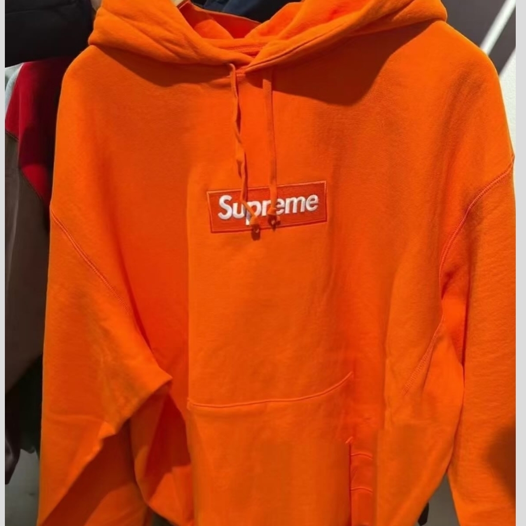 Supreme Box Logo Hooded Sweatshirt Dark Orange - 24FW 착용 스타일 - 7