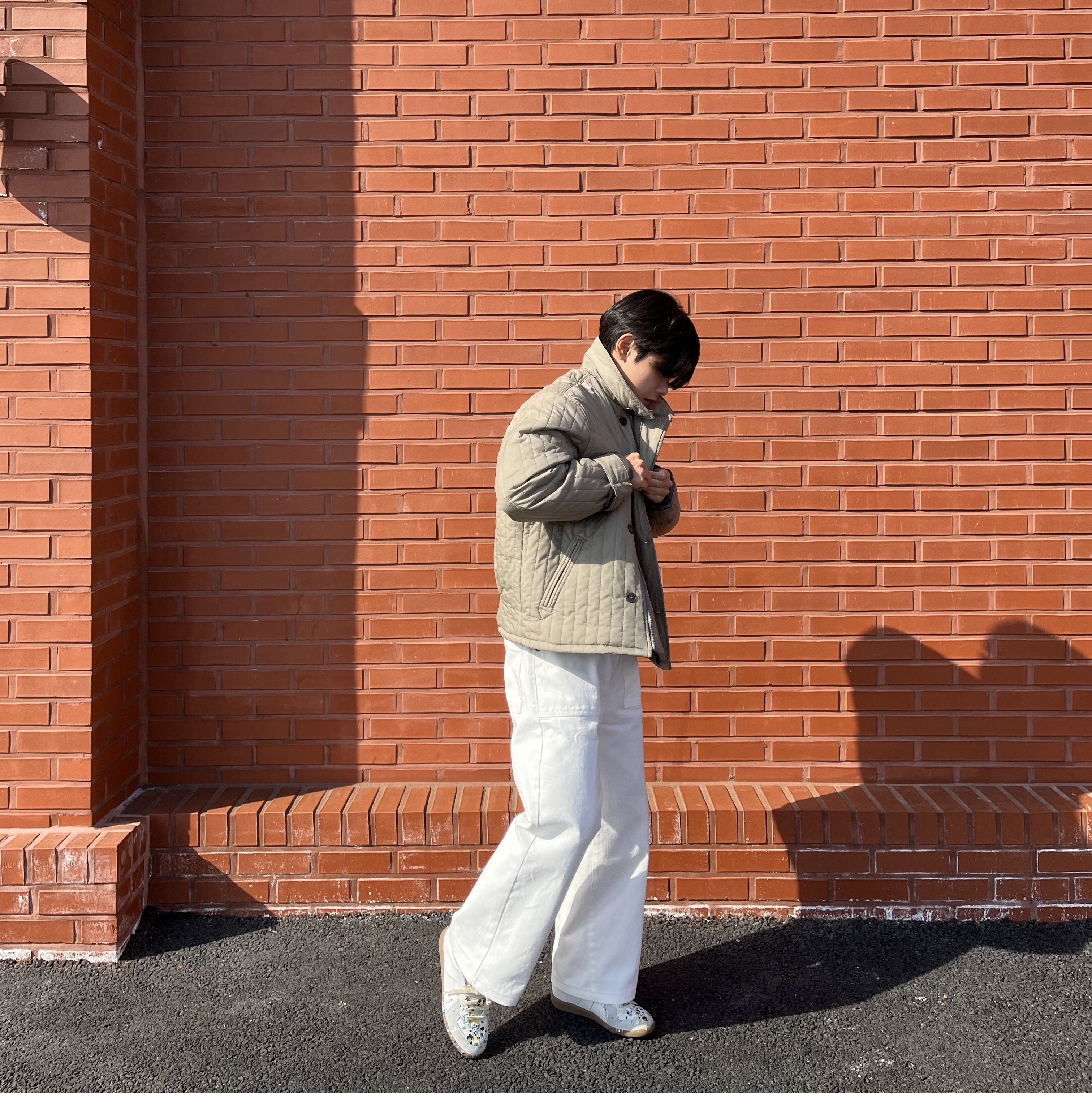 Maison Margiela Replica Paint Drop Sneakers 착용 스타일