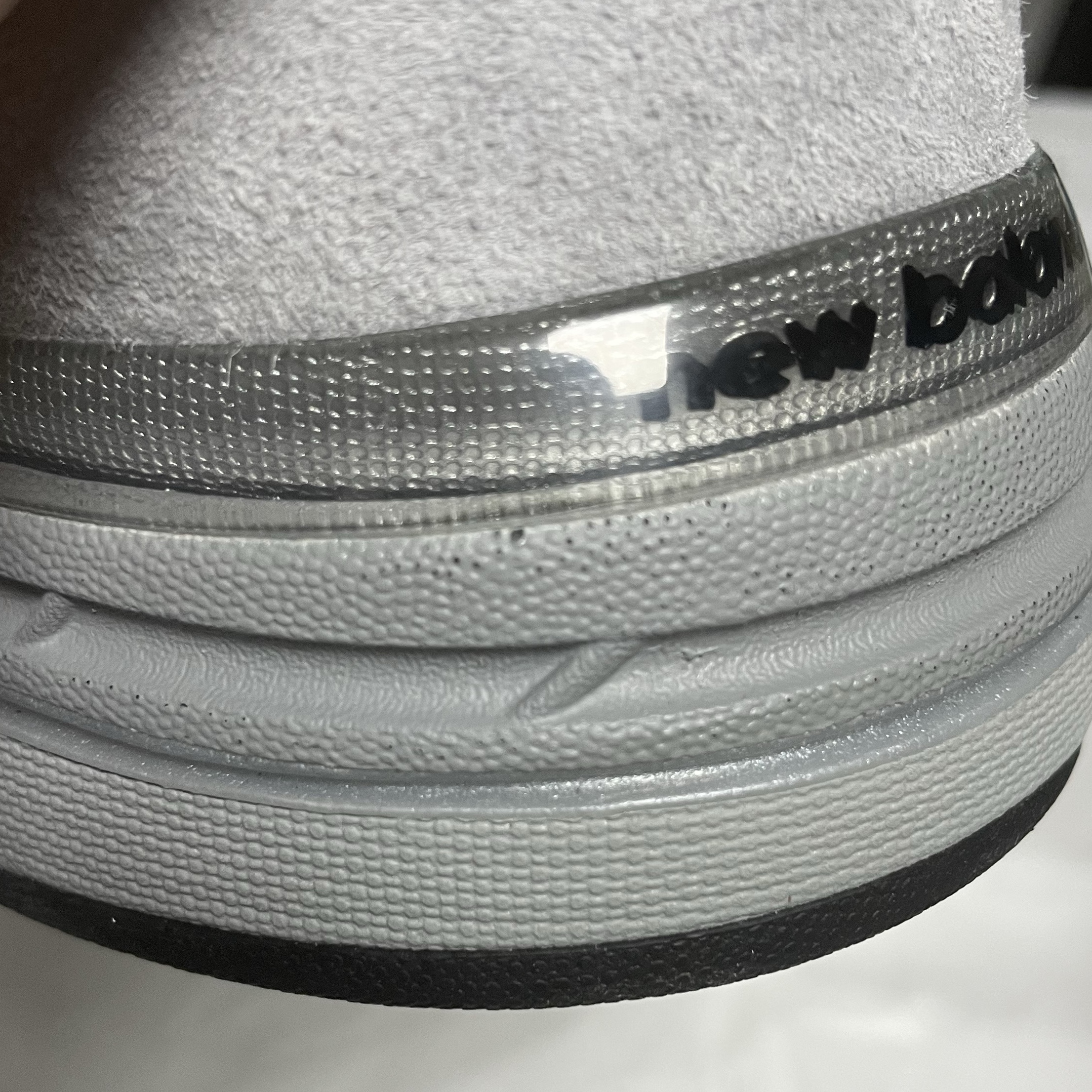 (W) New Balance 993 Made in USA Grey - B Standard 착용 스타일 - 1