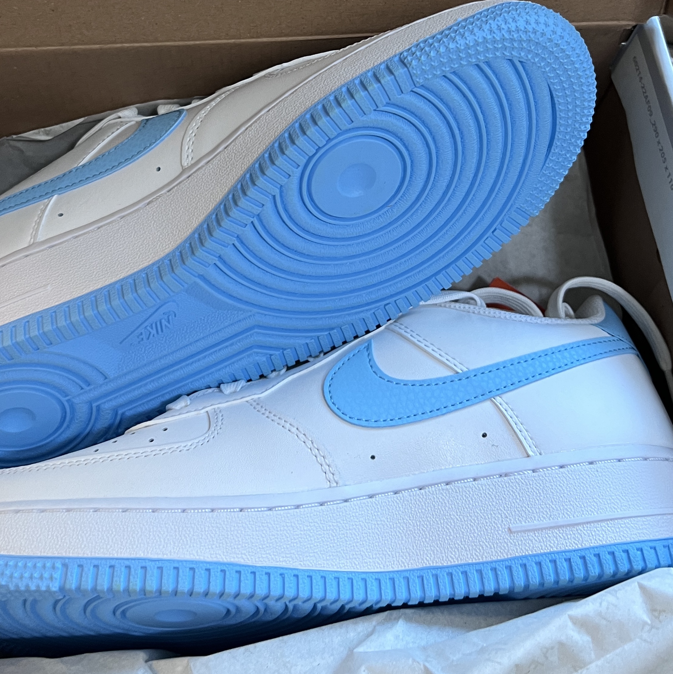 (GS) Nike Air Force 1 White Aquarius Blue 착용 스타일