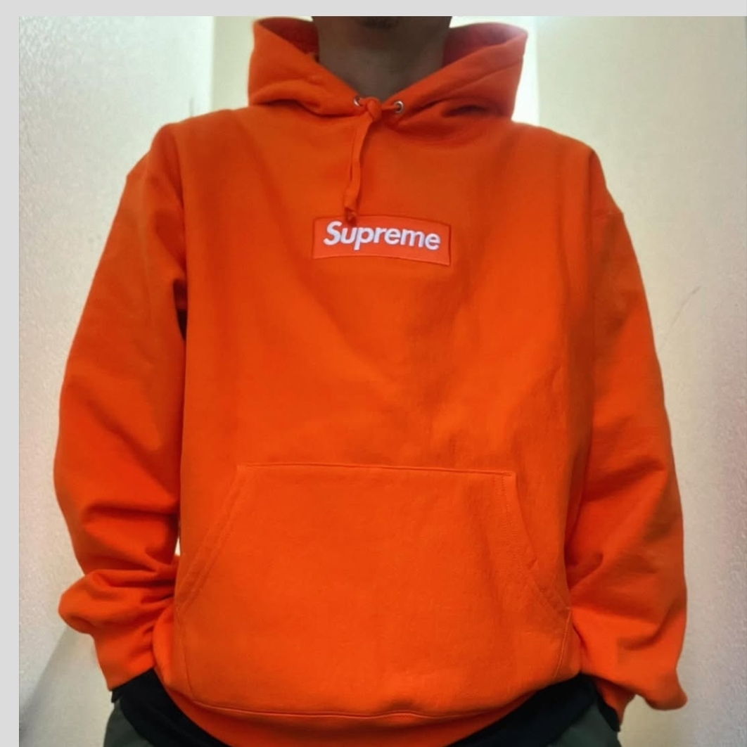 Supreme Box Logo Hooded Sweatshirt Dark Orange - 24FW 착용 스타일 - 2