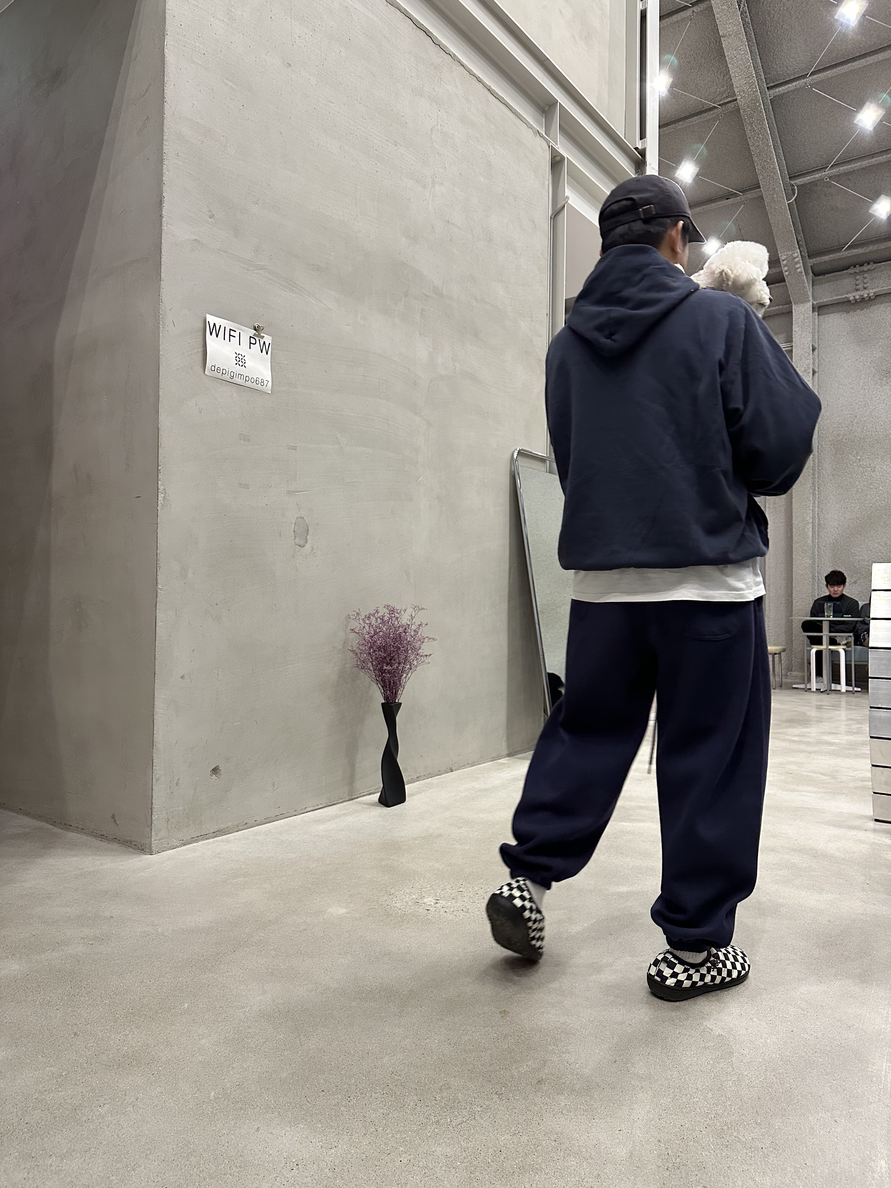 Yeezy YZY Zip-Up Hoodie Navy, Undermycar Mu.03 Anti Fxxking Logo Play Oversized Sweat Jogger Navy 착용 스타일 - 2