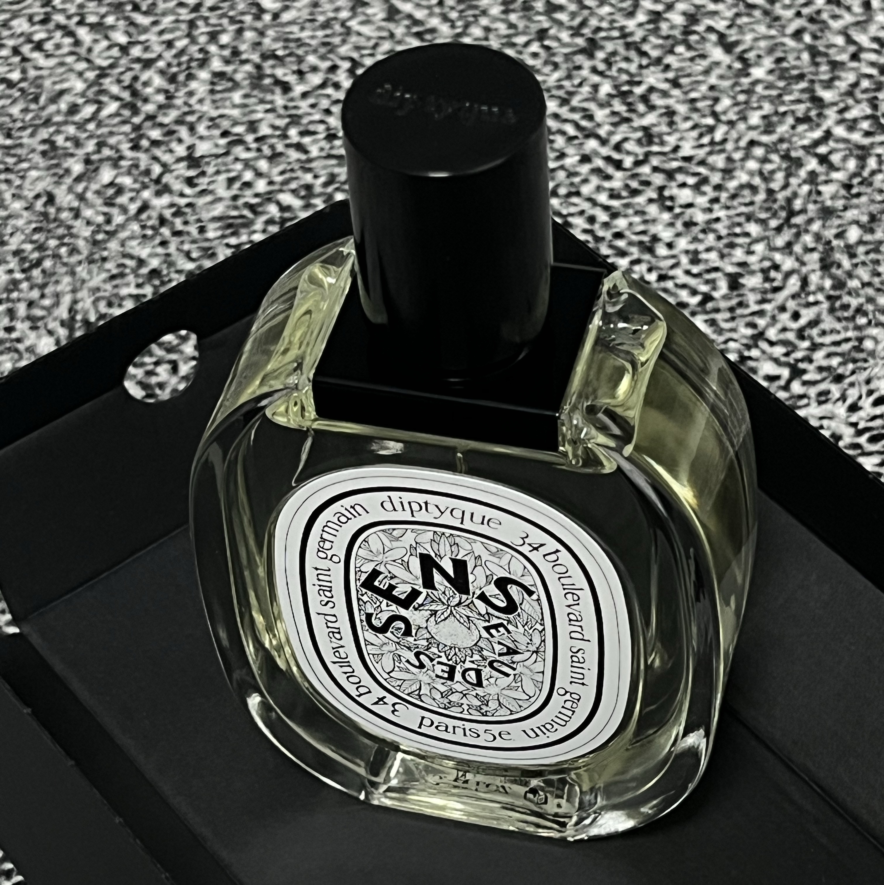 Diptyque Eau Des Sens Eau De Toilette 100ml 착용 스타일