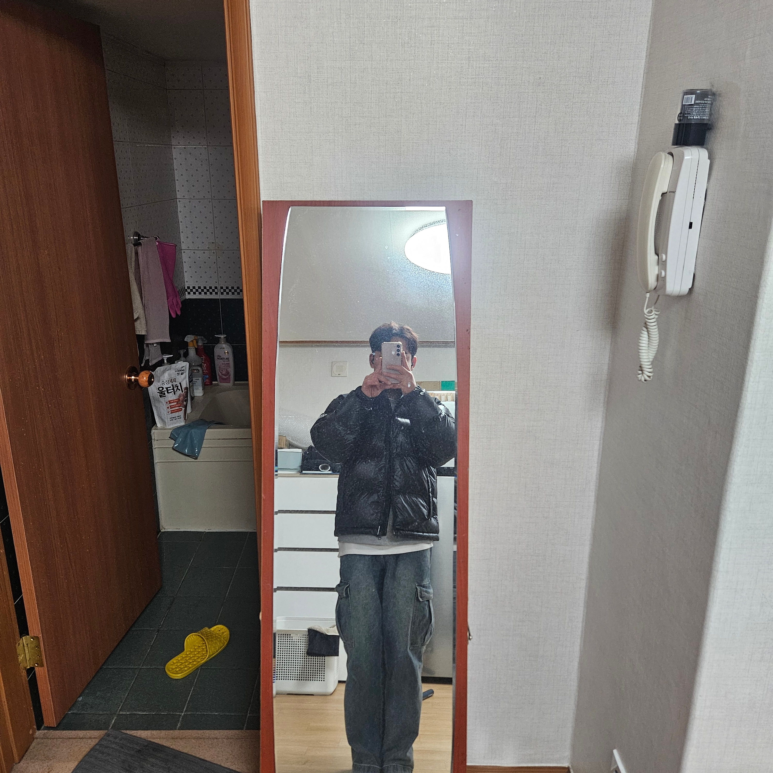 The North Face White Label Novelty Nuptse RDS Down Jacket Black 착용 스타일
