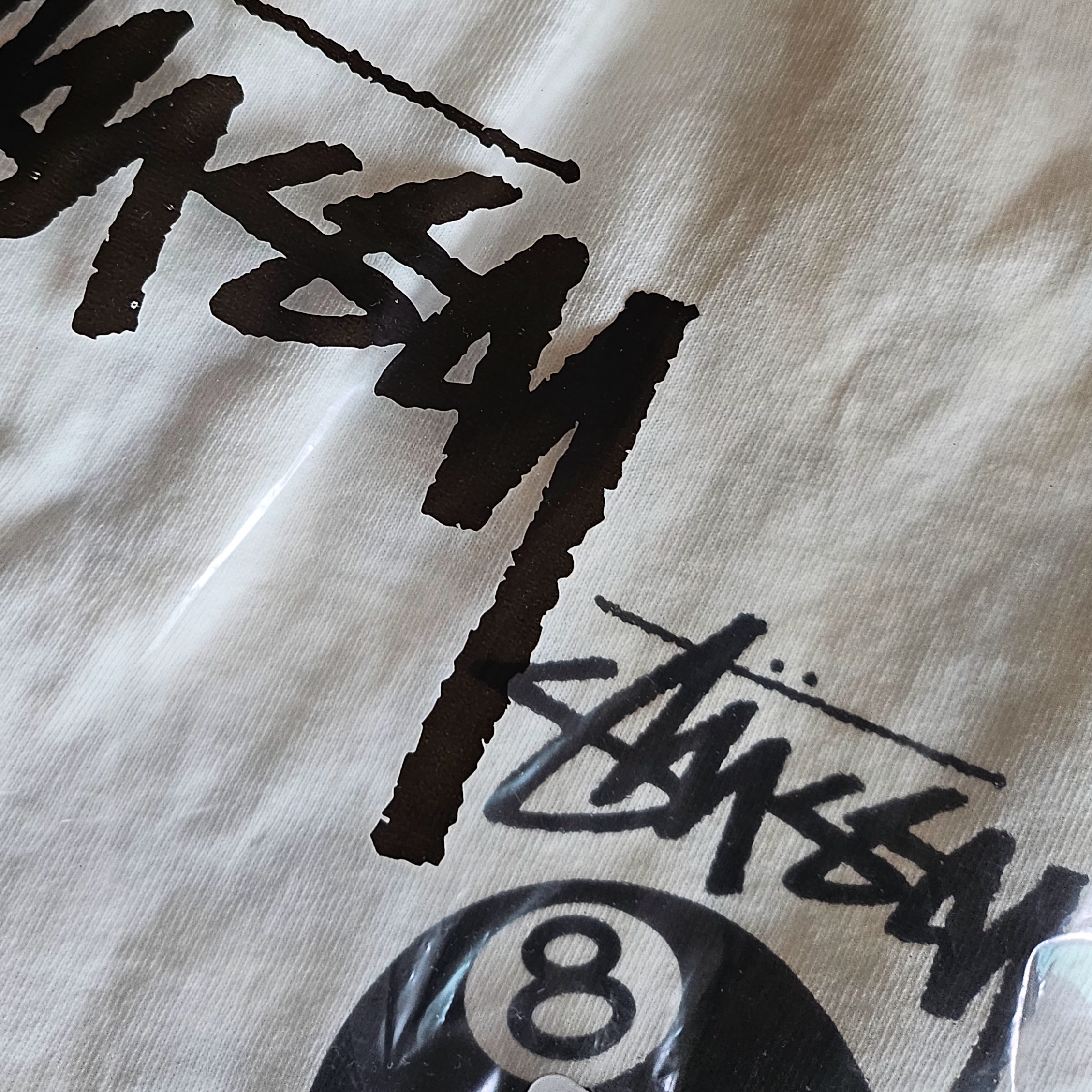 Stussy 8 Ball Pigment Dyed T-Shirt Natural 착용 스타일