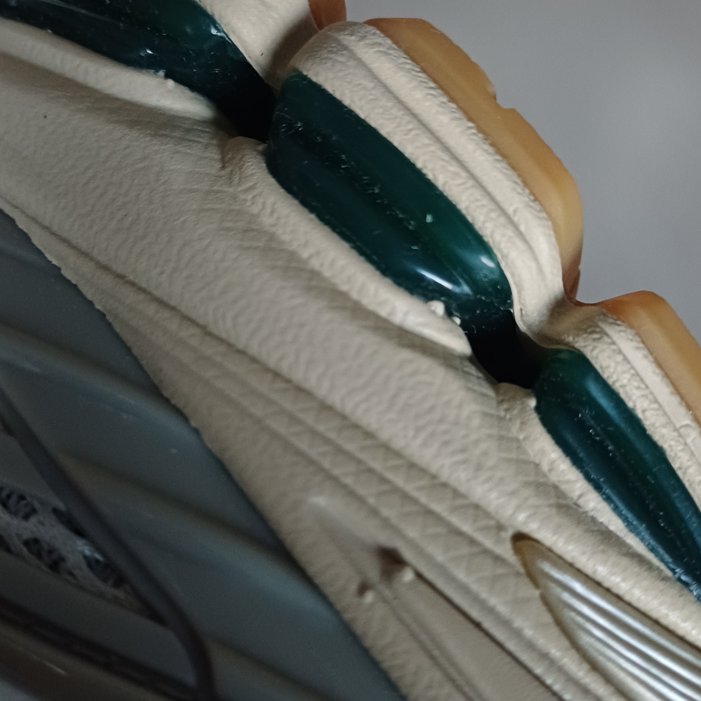 New Balance 1906R Silver Green 착용 스타일 - 3