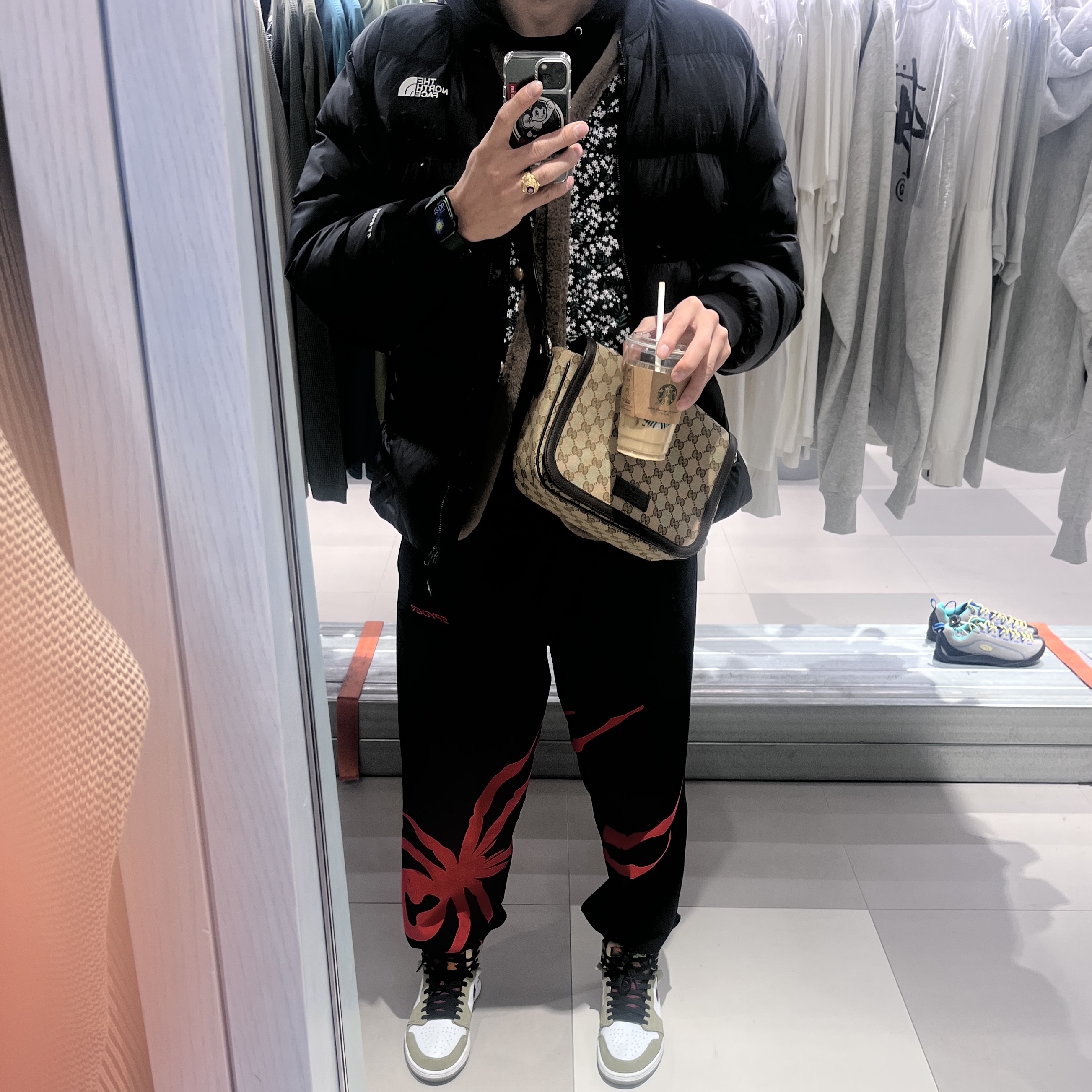 Supreme x Spyder Sweatpant Black - 24FW 착용 스타일 - 2