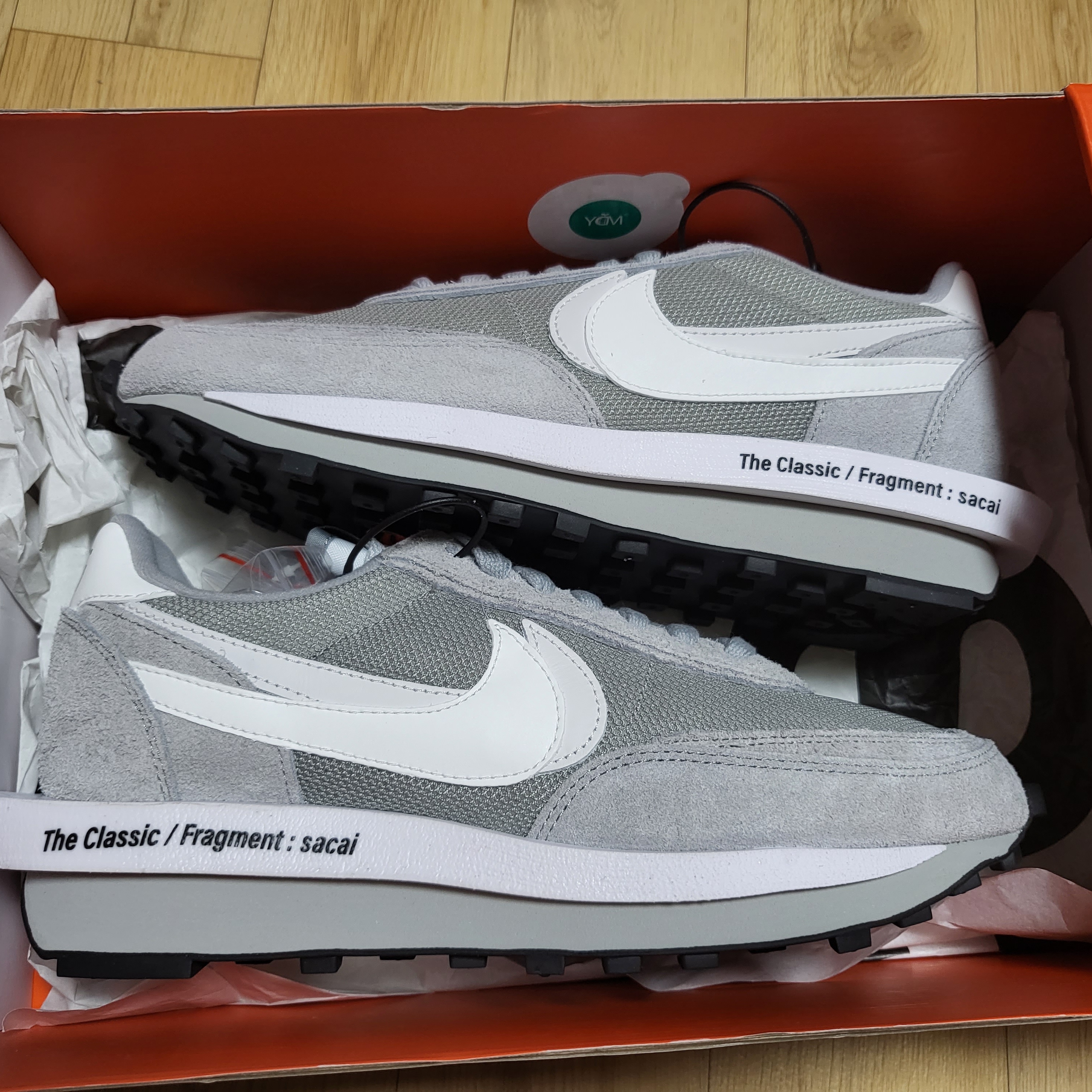 Nike x Sacai x Fragment LDWaffle Light Smoke Grey 착용 스타일 - 1